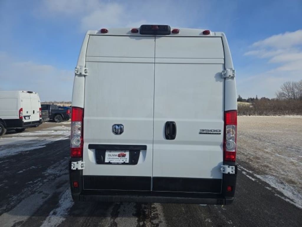 New 2026 Ram ProMaster PROMASTER 3500 SLT CARGO VAN HIGH ROOF 159' WB EXT Cargo Van