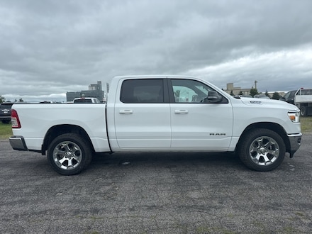 2022 Ram 1500 Big Horn/Lone Star Truck Crew Cab