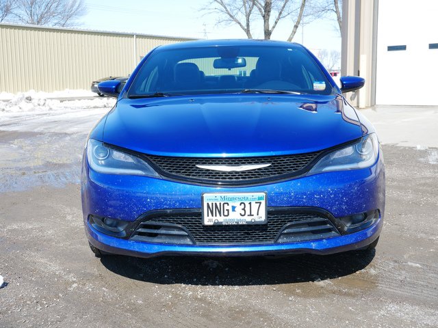 Used 2015 Chrysler 200 S with VIN 1C3CCCDGXFN522826 for sale in Olivia, Minnesota