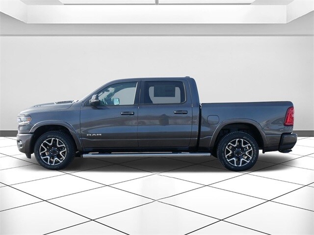 2025 Ram 1500 Laramie photo 2