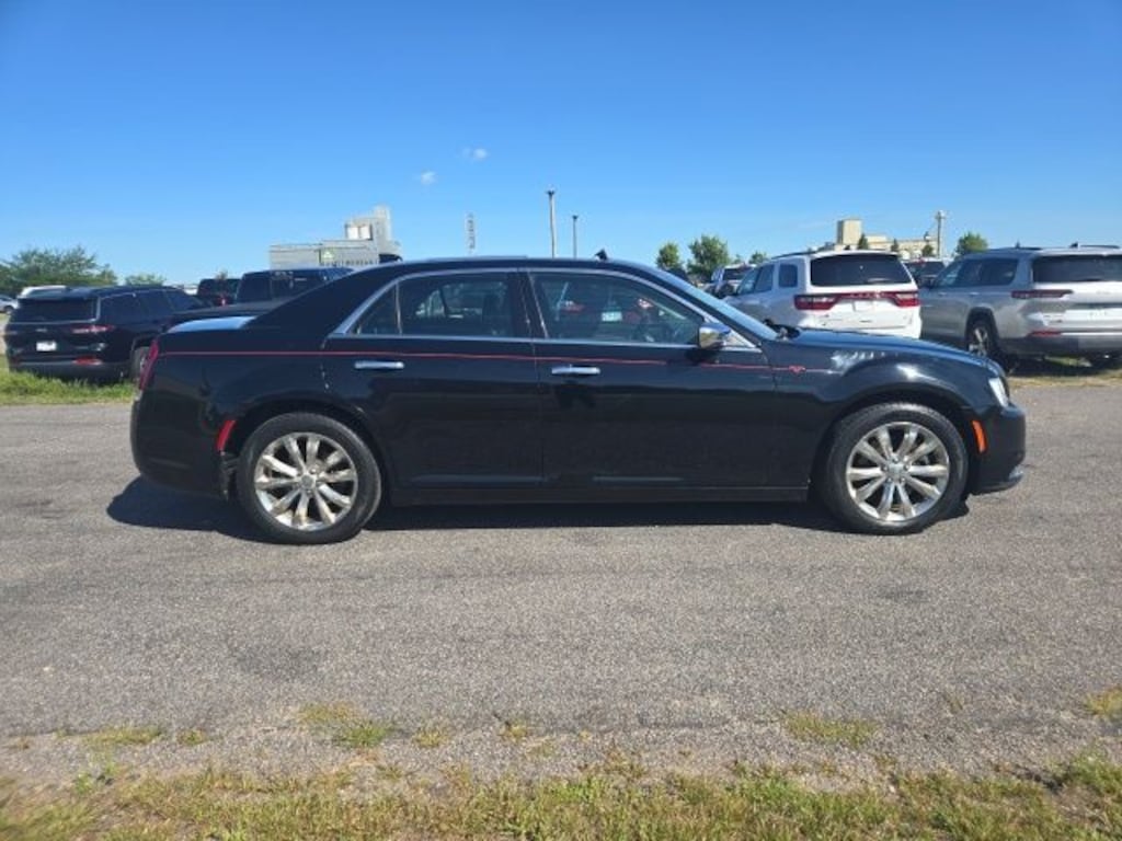 Used 2017 Chrysler 300C Base Sedan