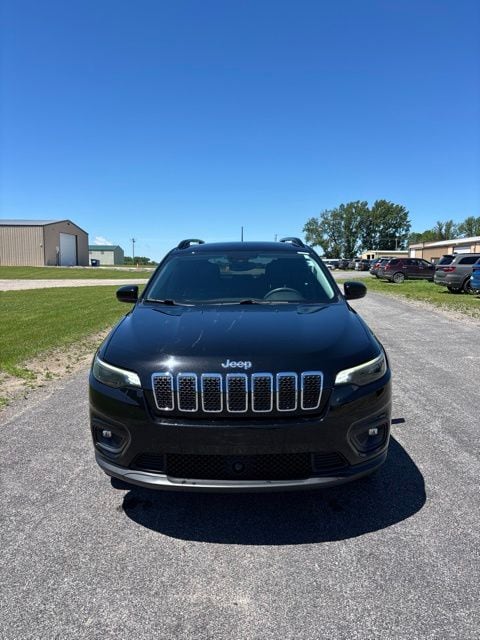 Used 2022 Jeep Cherokee Latitude Lux with VIN 1C4PJMMN7ND529020 for sale in Olivia, Minnesota