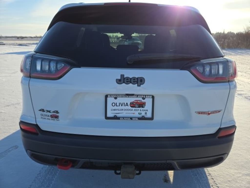 Used 2022 Jeep Cherokee Trailhawk SUV