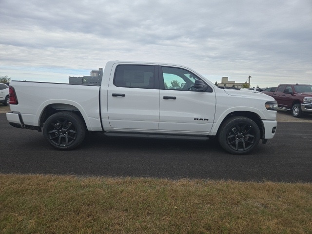 2026 RAM Ram 1500 Pickup Laramie's photo