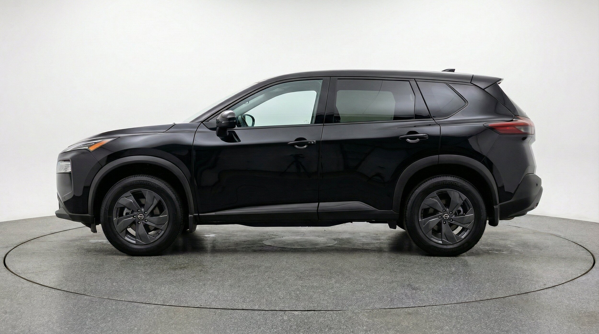 Thumbnail: 2026 Nissan Rogue - 5