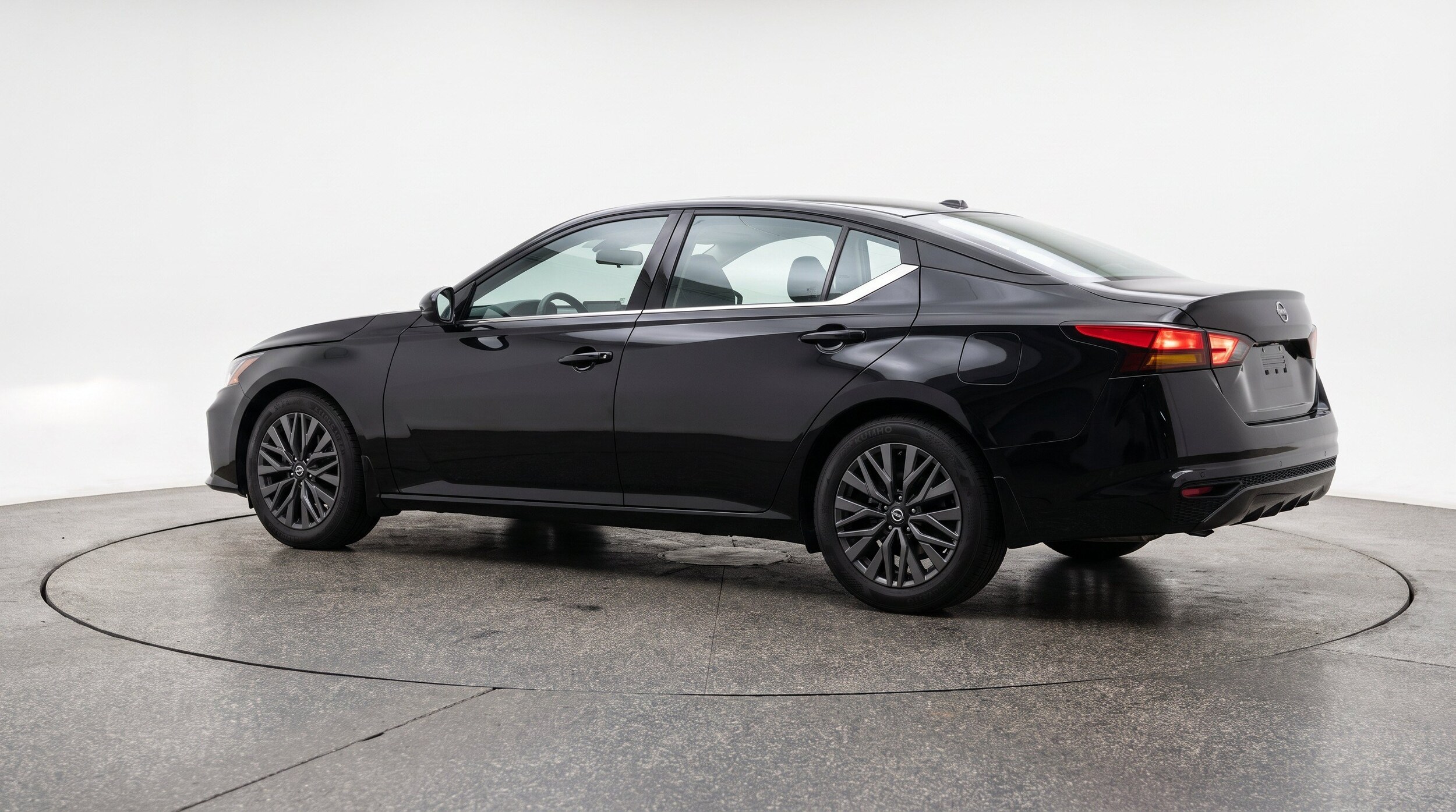 Thumbnail: 2026 Nissan Altima - 6