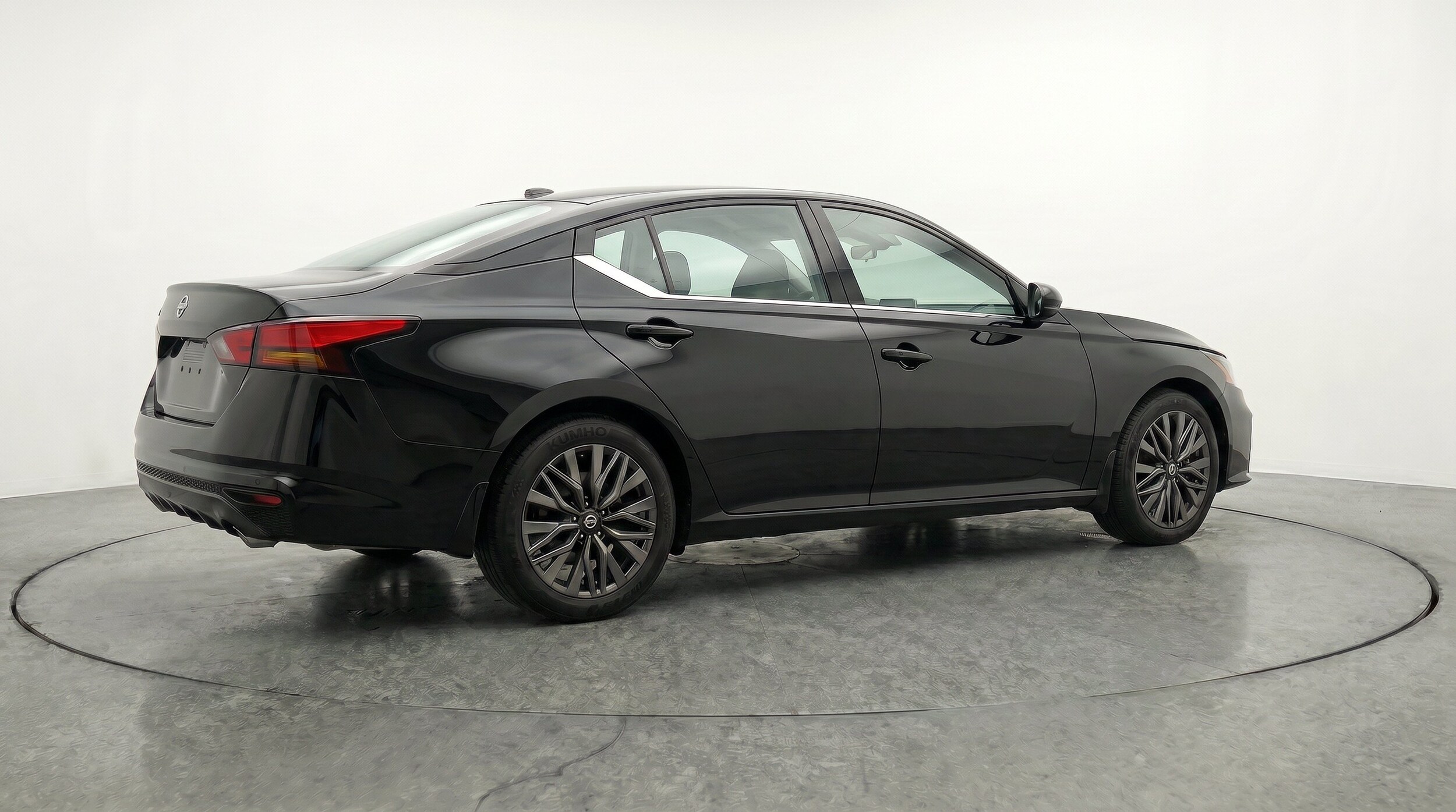 Thumbnail: 2026 Nissan Altima - 9