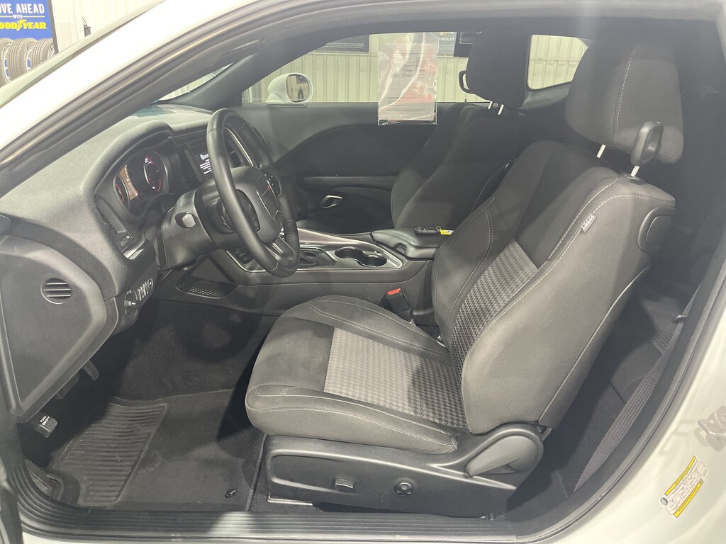 Used 2019 Dodge Challenger SXT