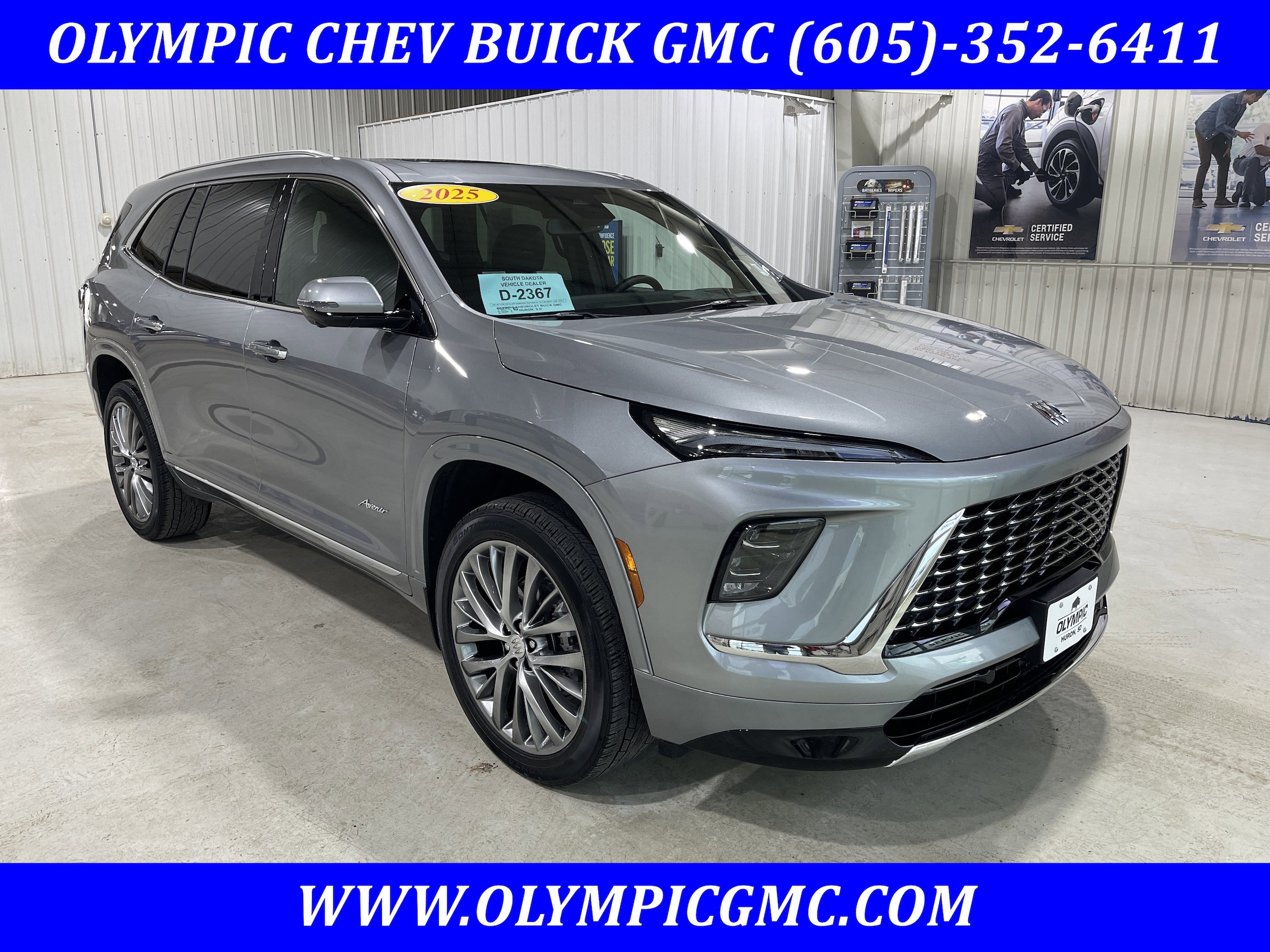 2025 Buick Enclave Avenir AWD's photo