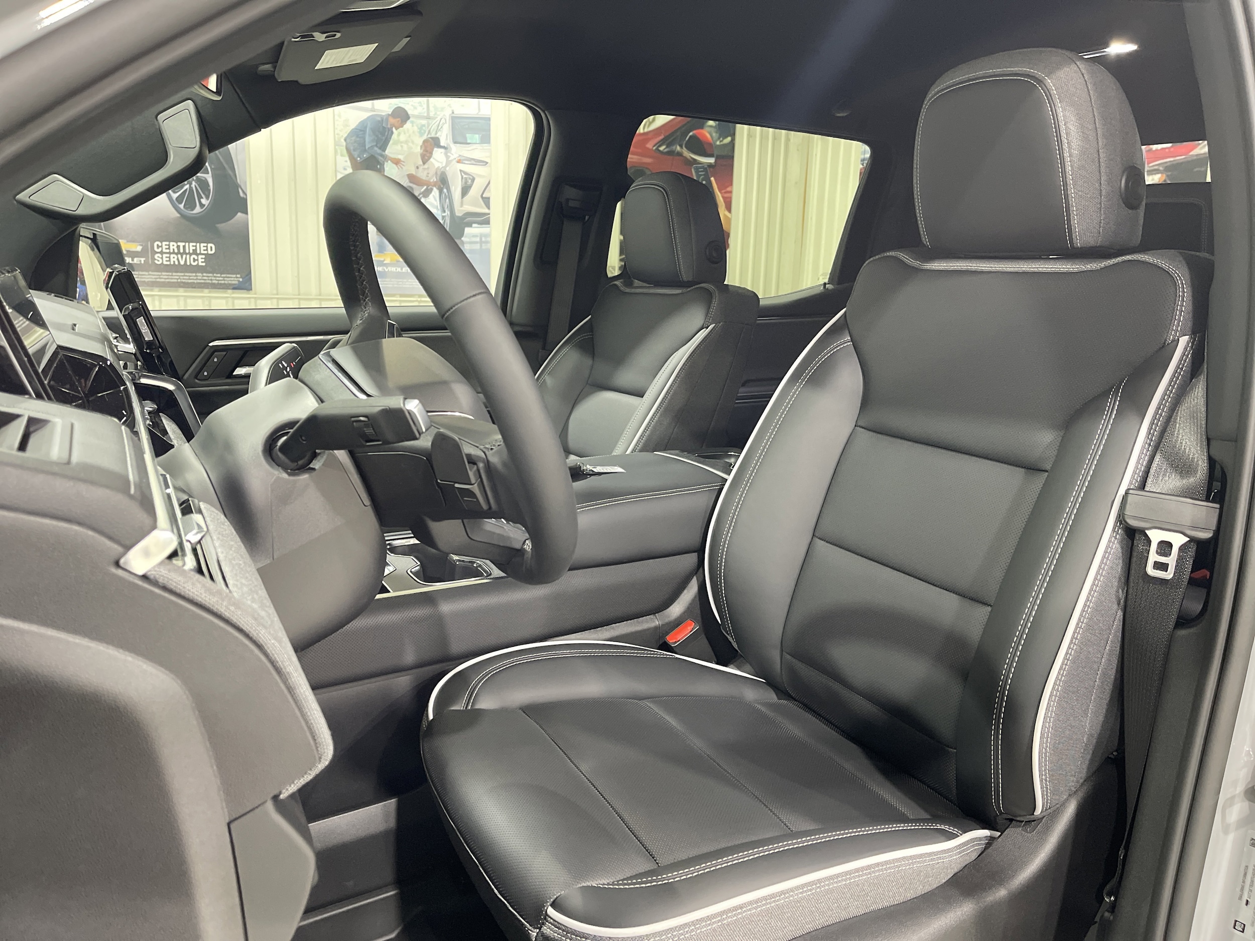 2026 GMC Sierra EV Elevation - Photo 20