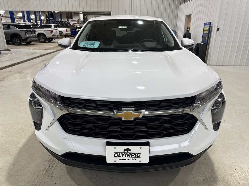 New 2026 Chevrolet Trax LS SUV