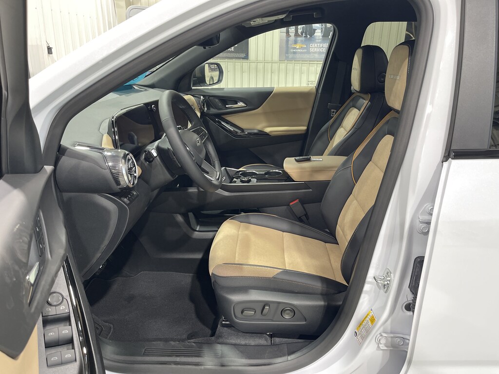 New 2027 Chevrolet Equinox AWD Activ SUV