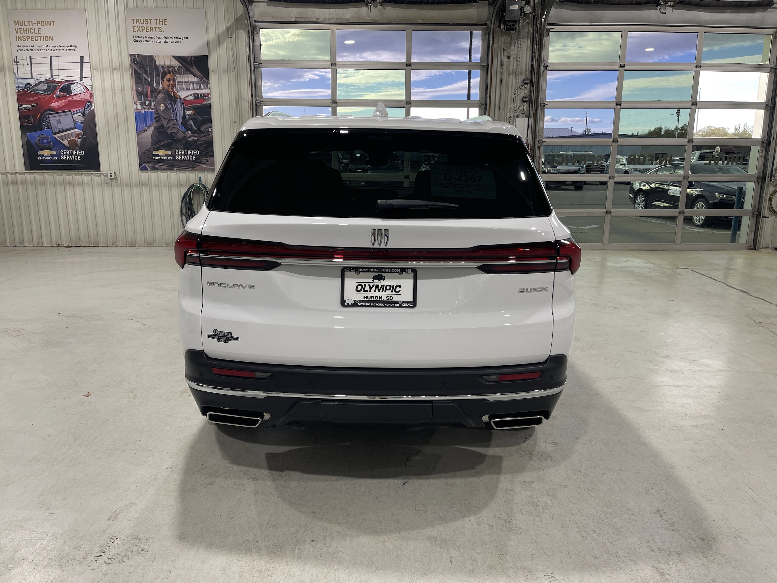 2026 Buick Enclave Preferred - Photo 7
