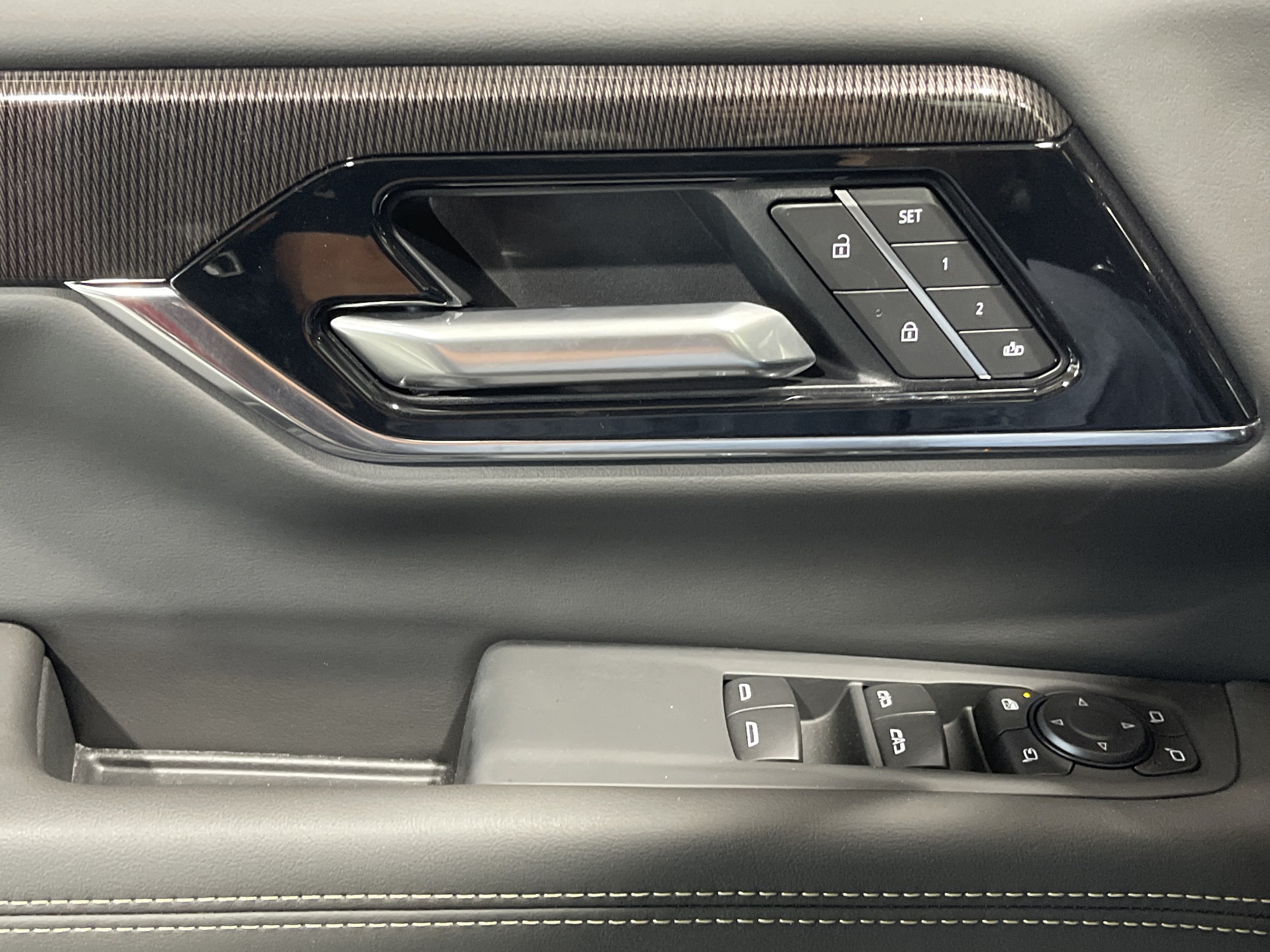 2026 GMC Yukon XL Elevation - Photo 30