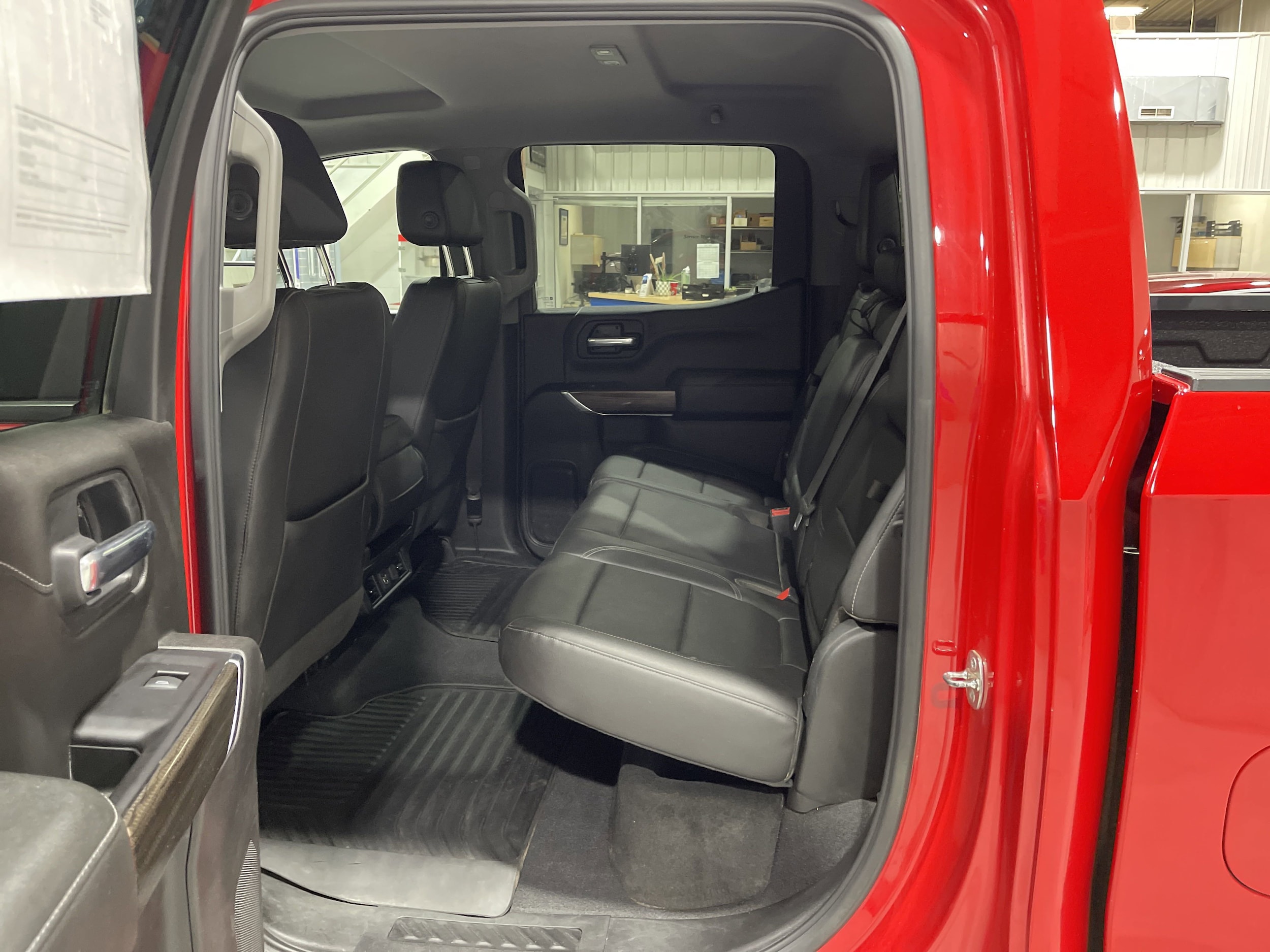 2019 Chevrolet Silverado 1500 LT - Photo 11