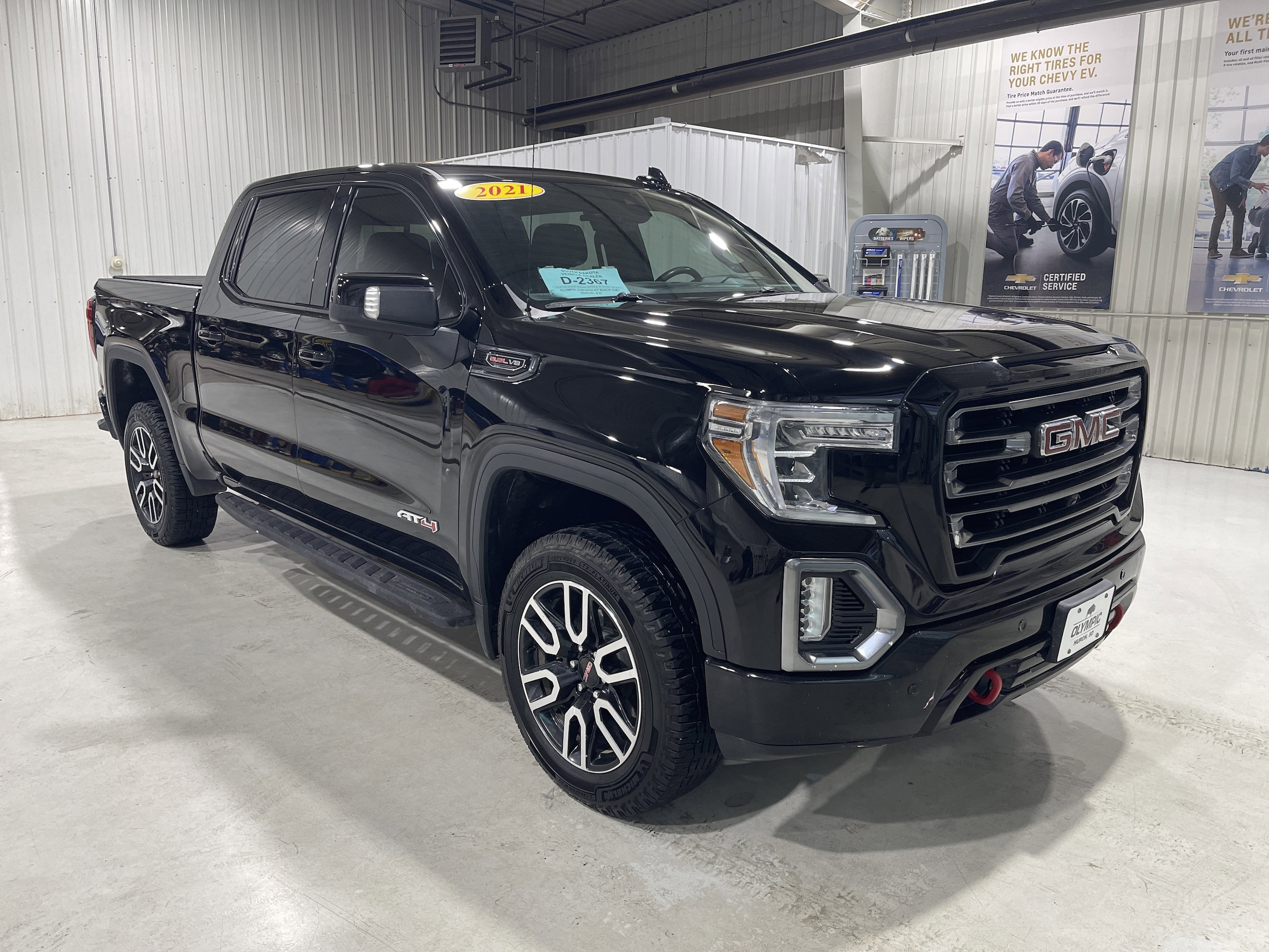 2021 GMC Sierra 4WD Crew Cab Short Box AT4's photo