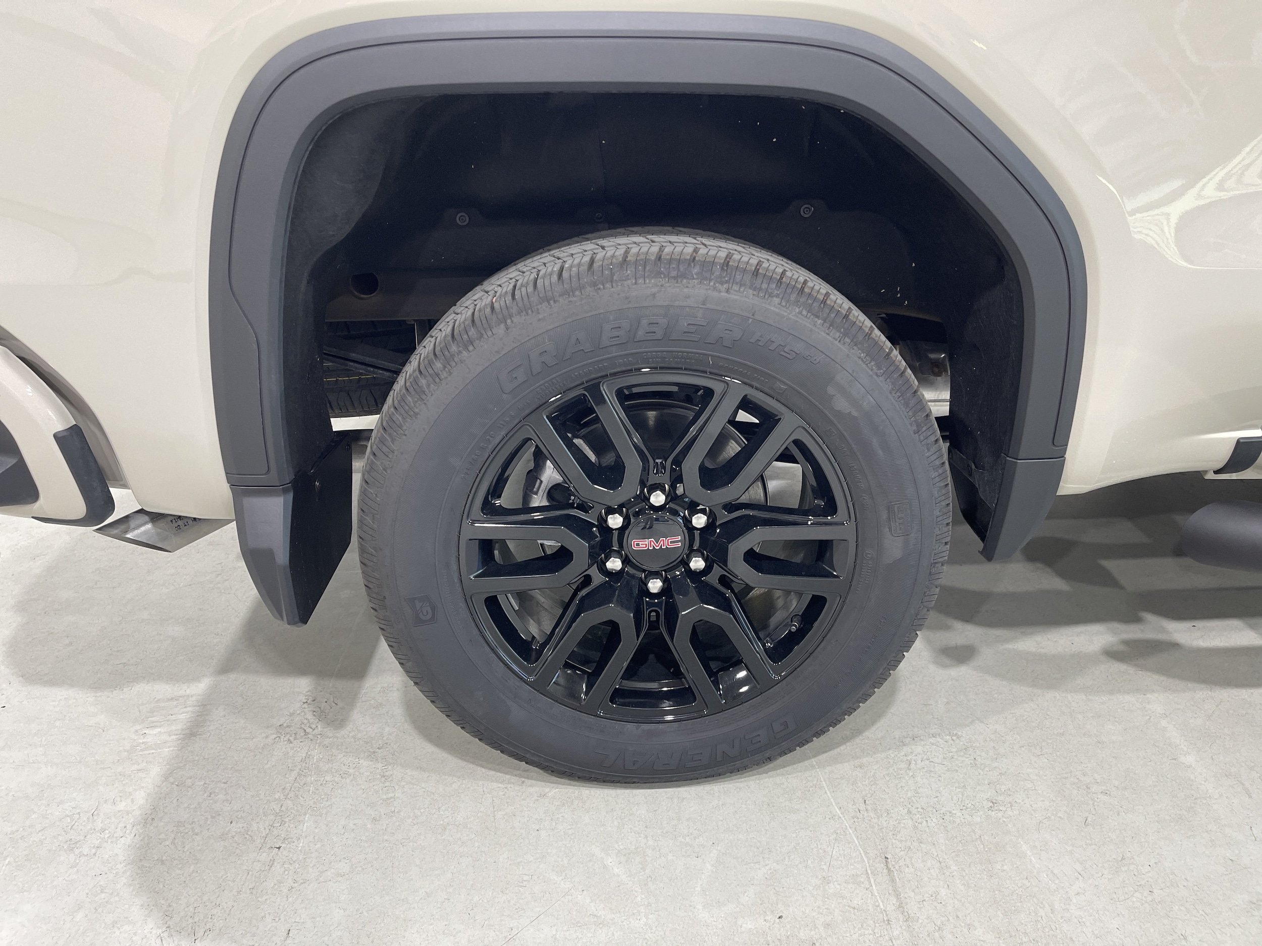 2026 GMC Sierra 1500 Pro - Photo 10