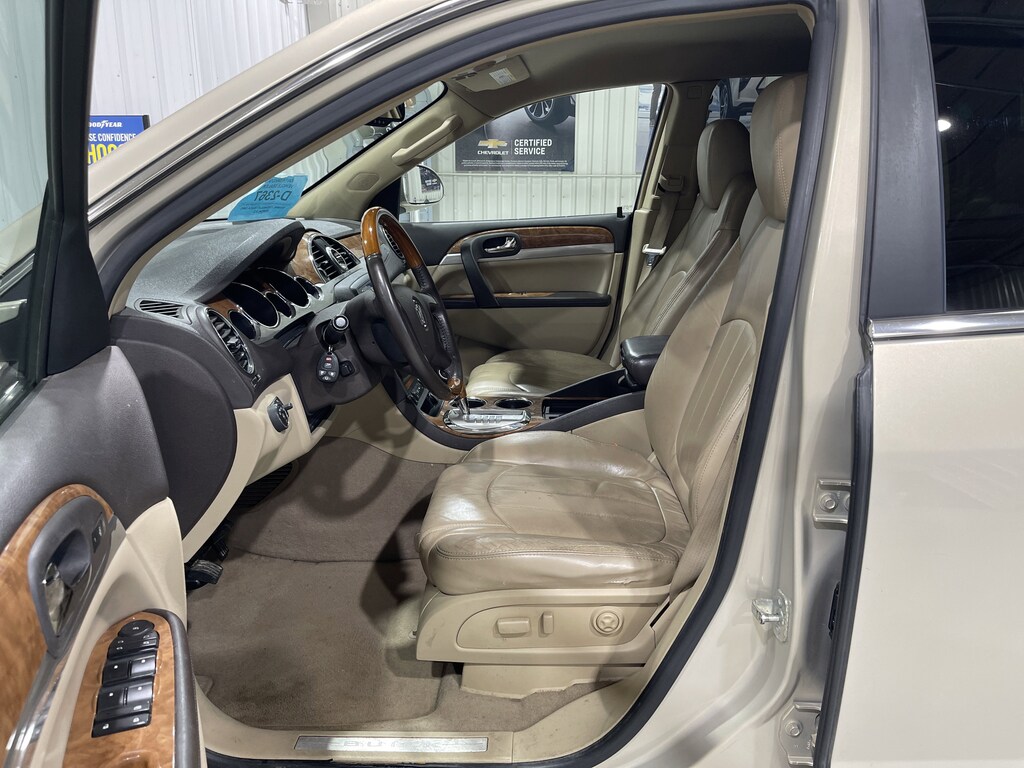 Used 2008 Buick Enclave CXL SUV