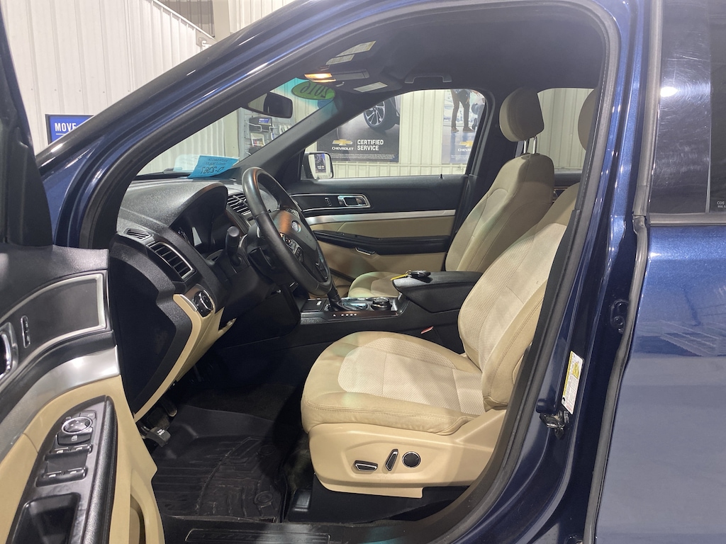 Used 2016 Ford Explorer XLT