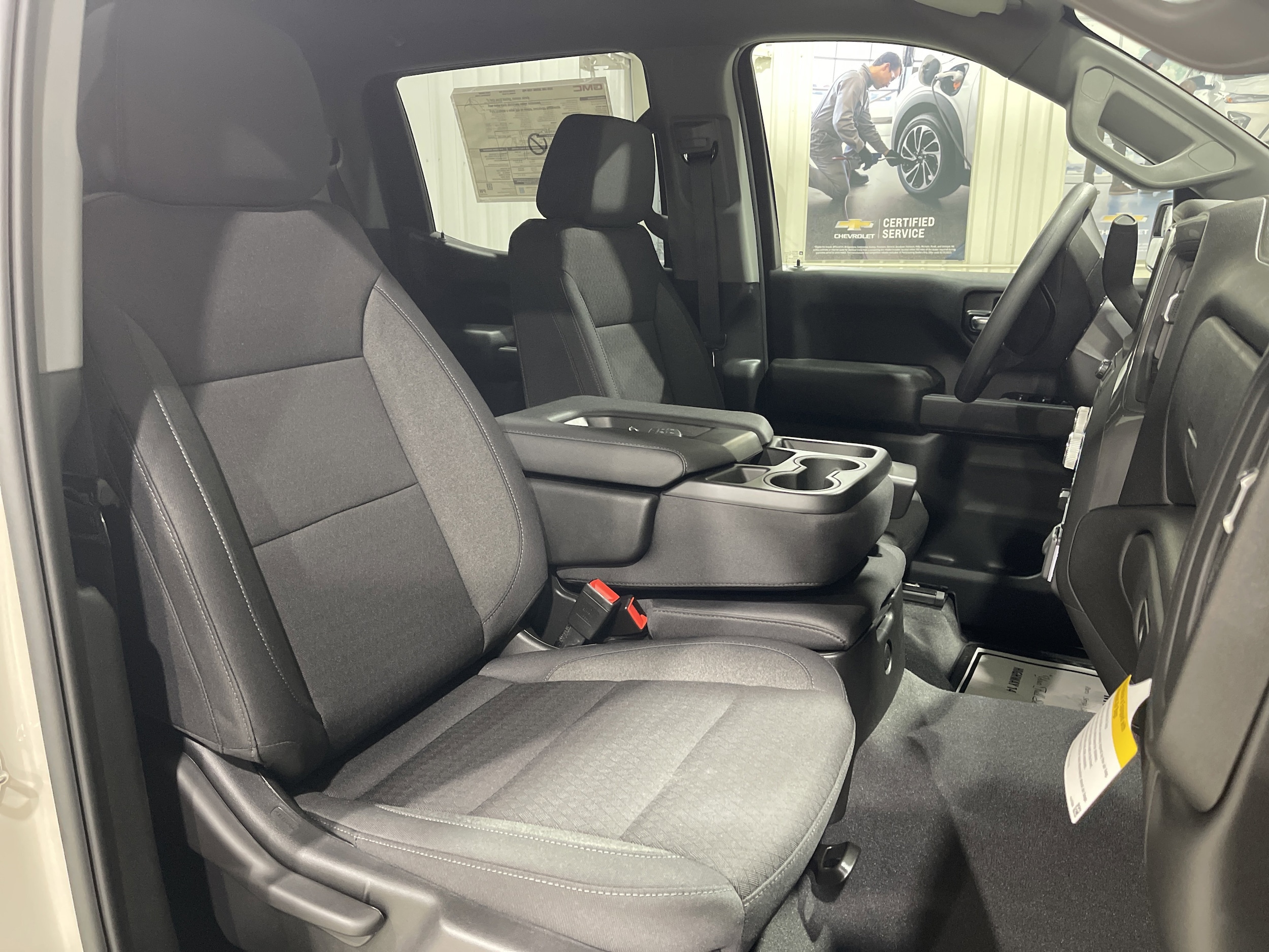 2026 GMC Sierra 1500 Pro - Photo 17