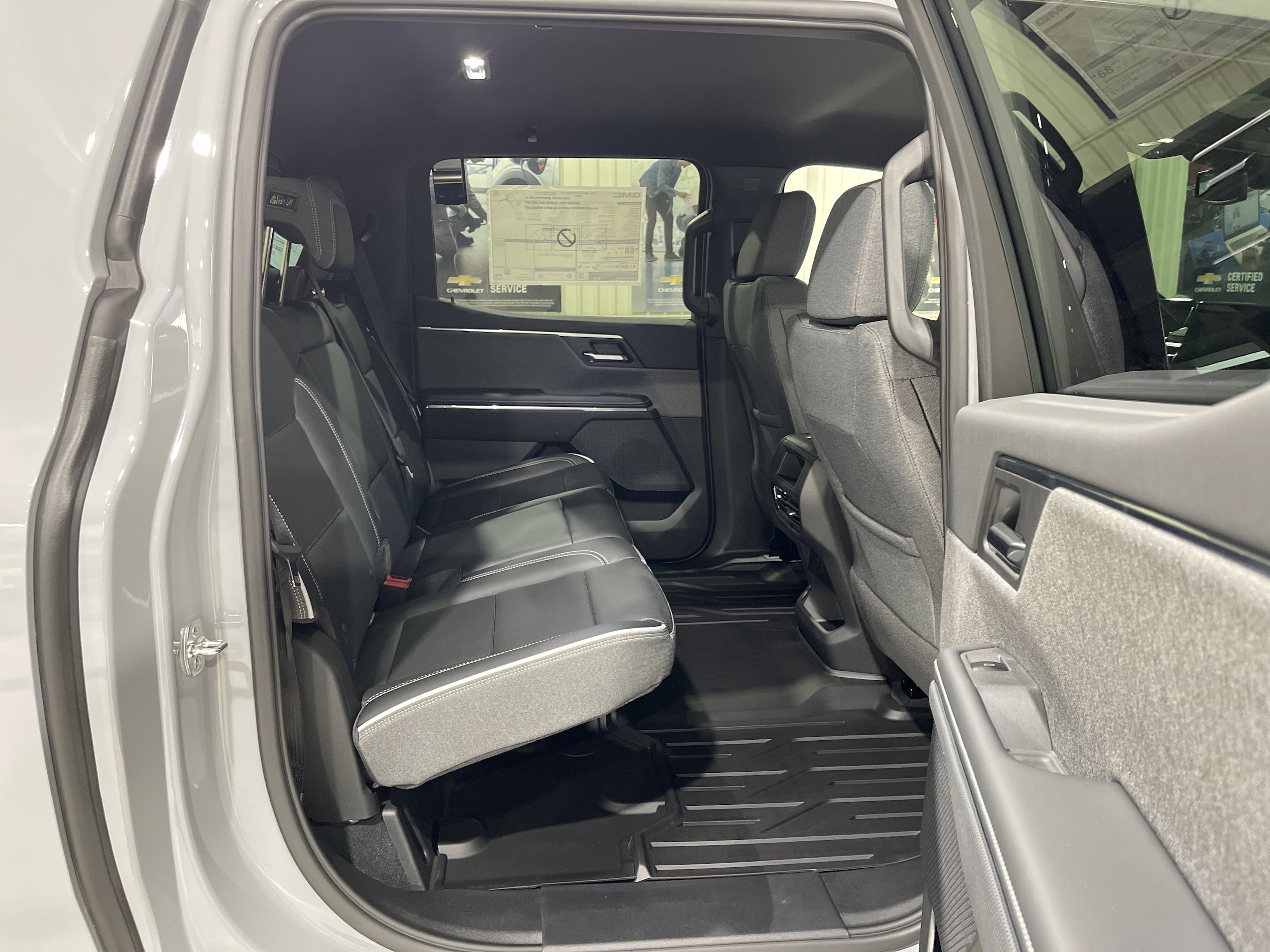2026 GMC Sierra EV Elevation - Photo 17