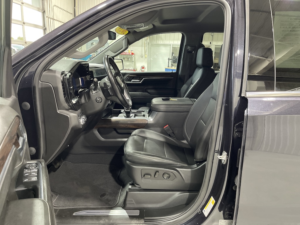 Used 2023 GMC Sierra 1500 SLT Truck