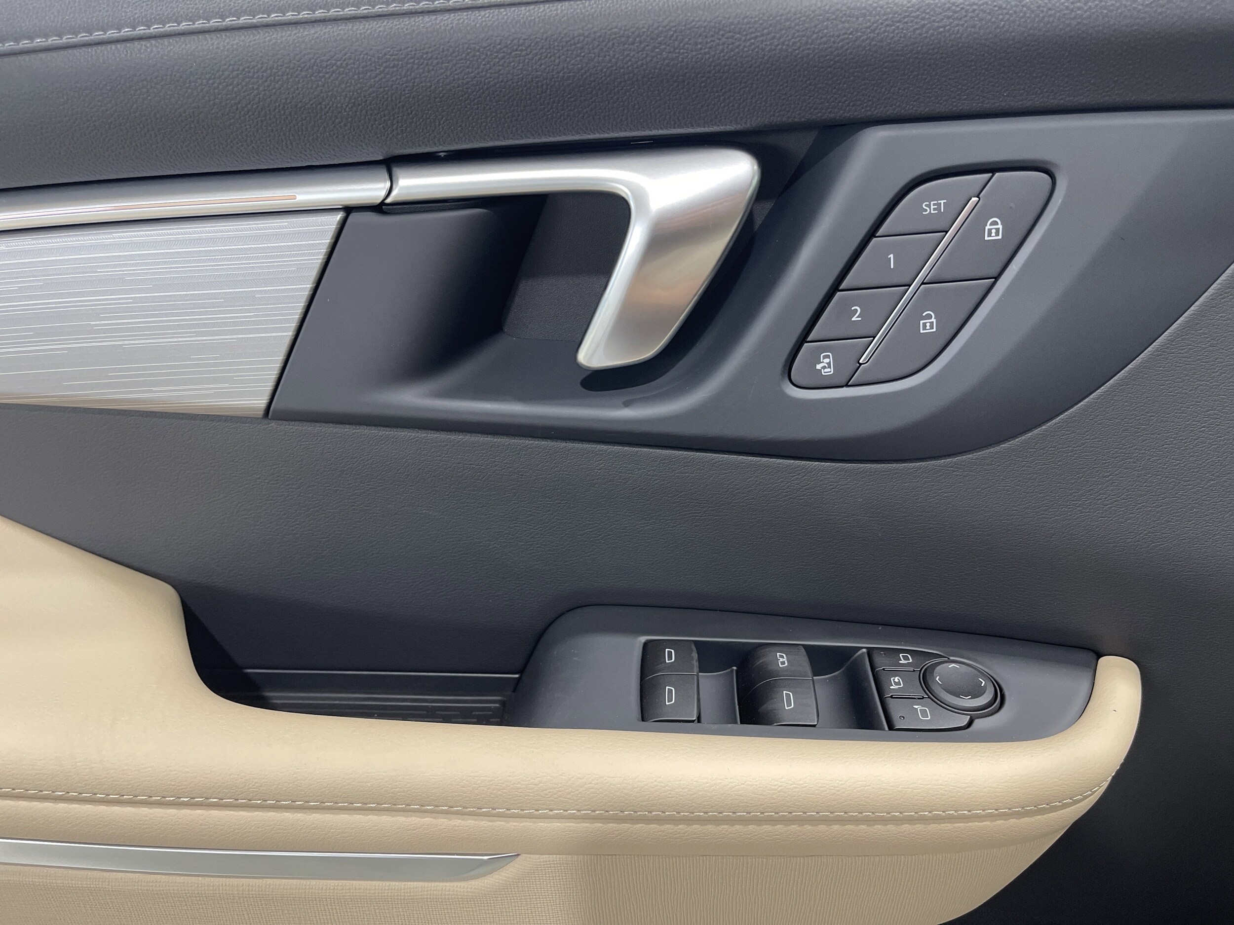 2026 Buick Enclave Preferred - Photo 32