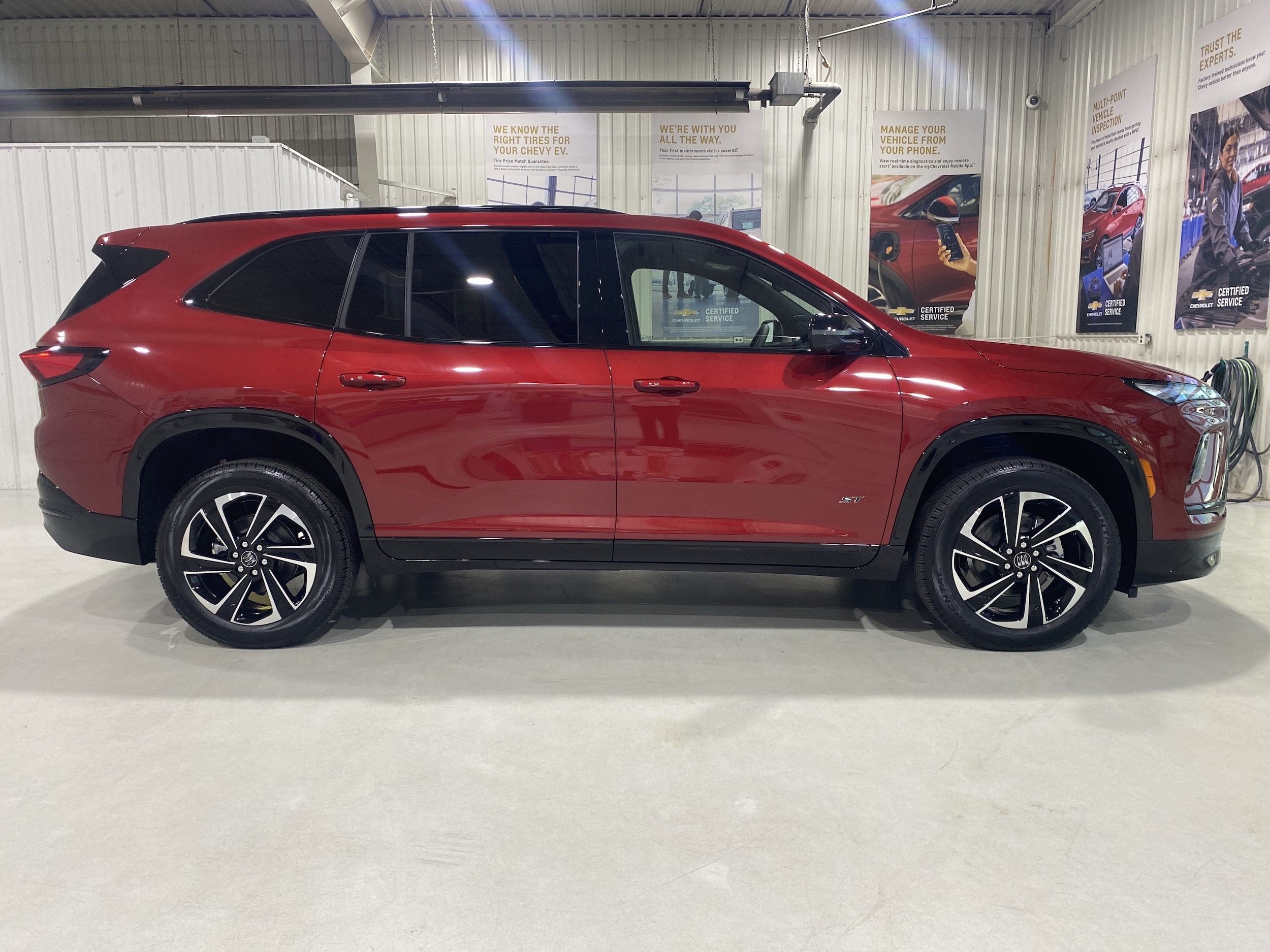 2026 Buick Enclave Sport Touring - Photo 9