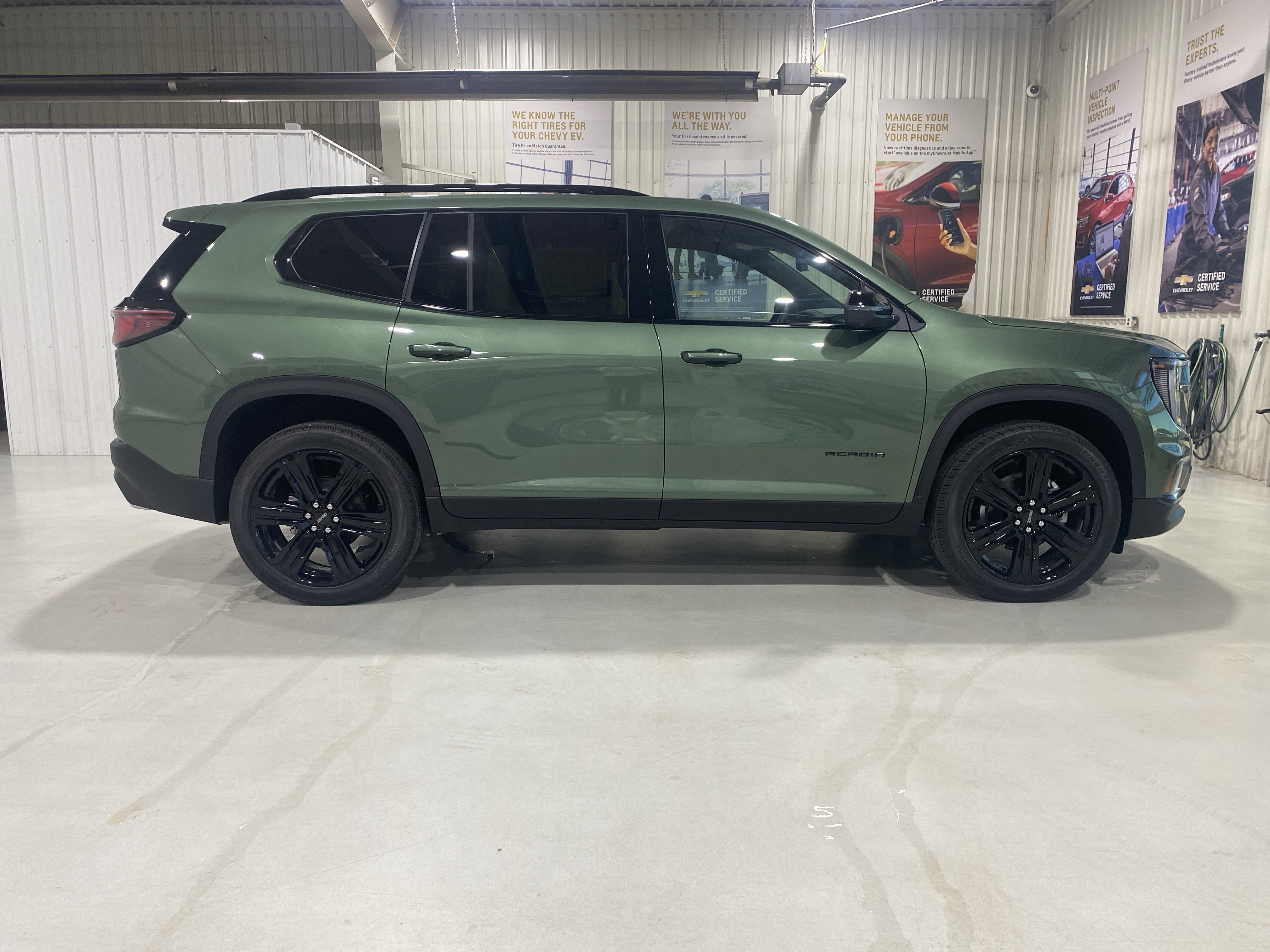 2027 GMC Acadia Elevation - Photo 9