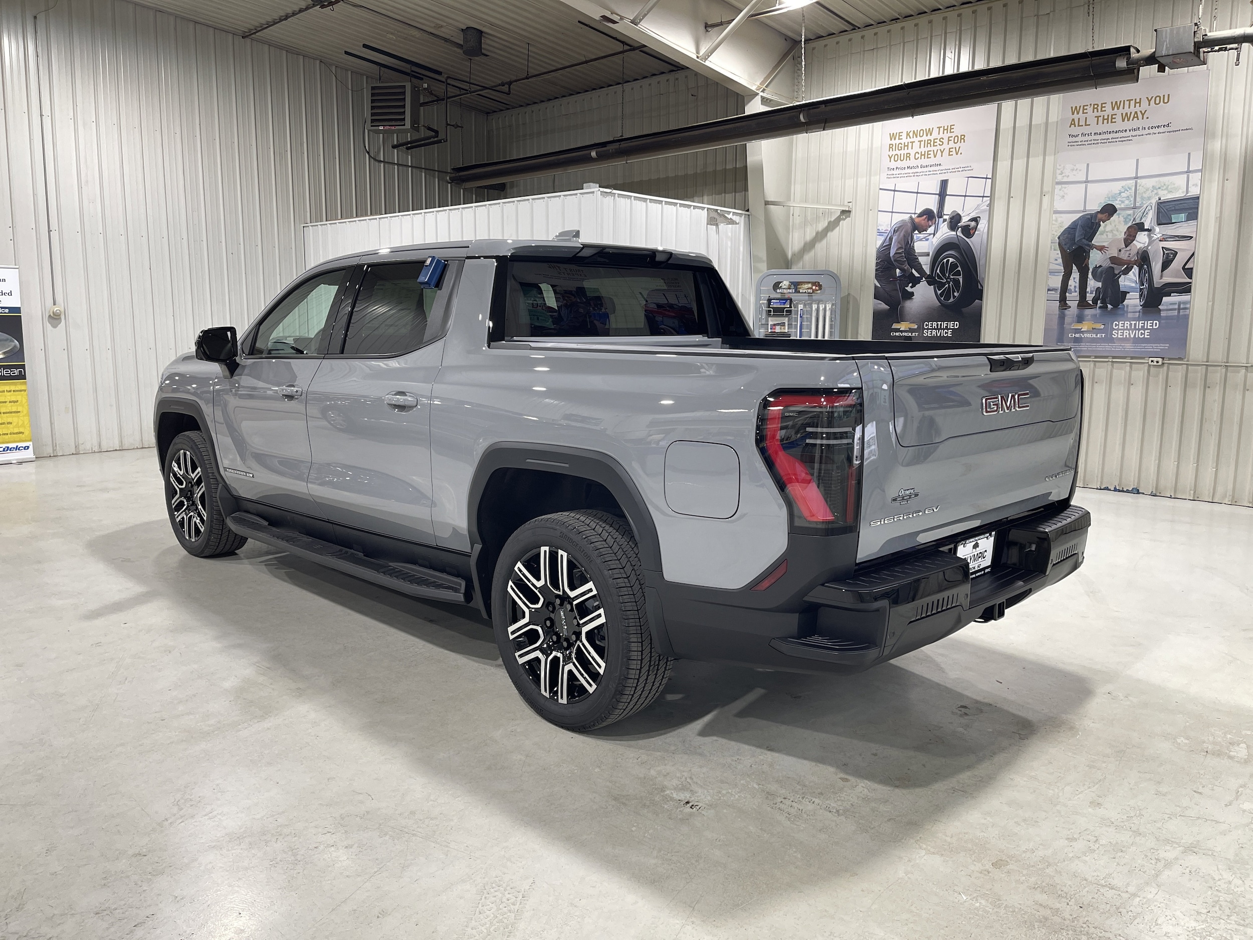 2026 GMC Sierra EV Elevation - Photo 6
