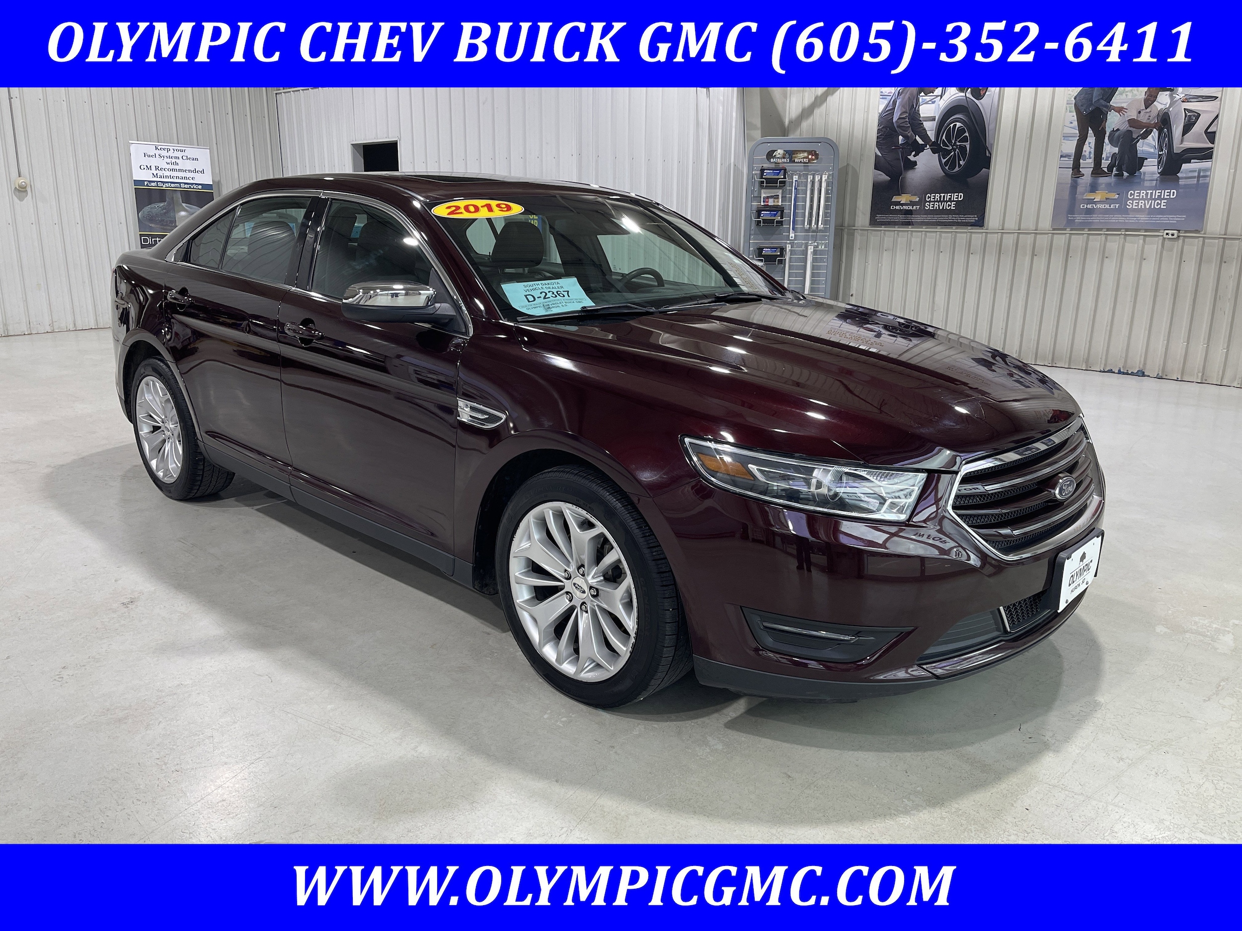 2019 Ford Taurus Limited FWD's photo