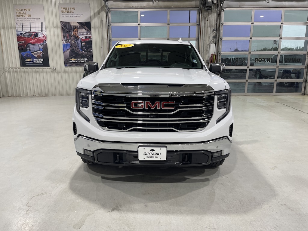 Used 2022 GMC Sierra 1500 SLT Truck