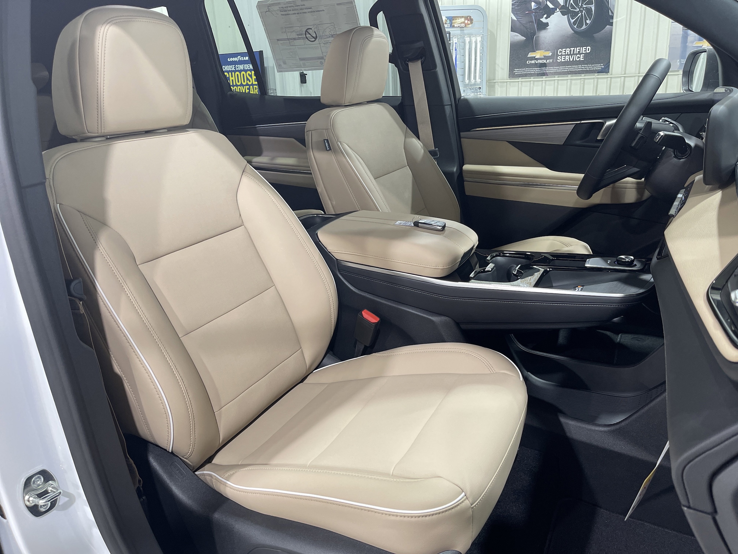 2026 Buick Enclave Preferred - Photo 19