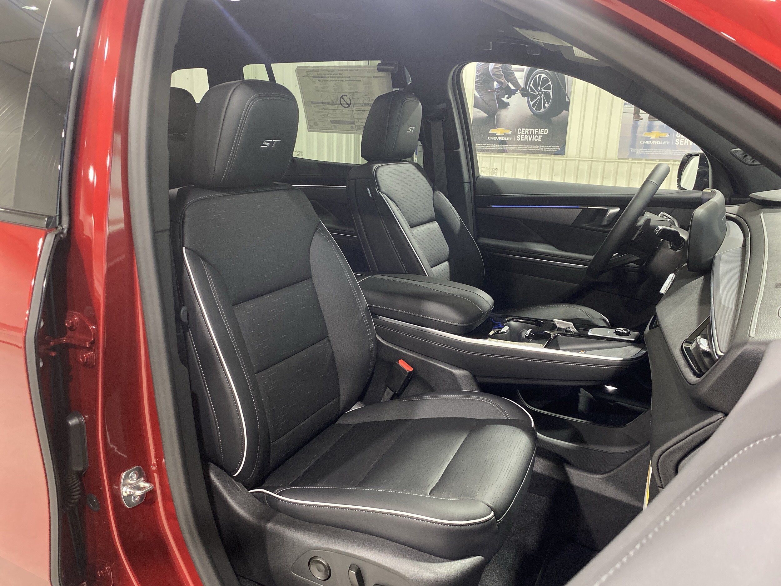 2026 Buick Enclave Sport Touring - Photo 18