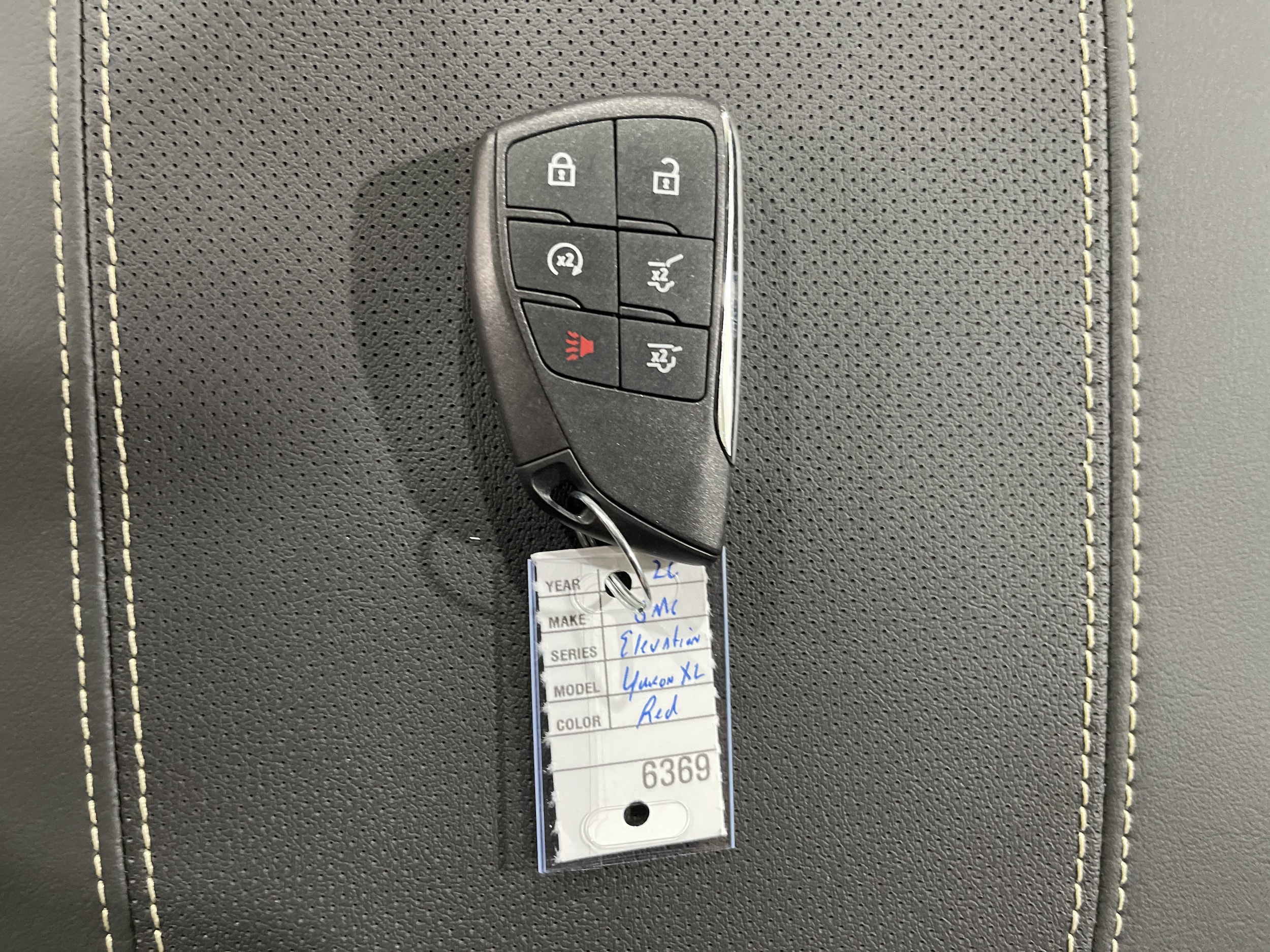 2026 GMC Yukon XL Elevation - Photo 24