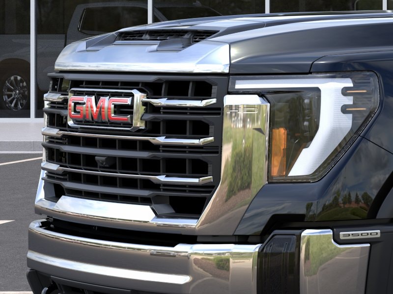 2026 GMC Sierra 3500HD SLE - Photo 13