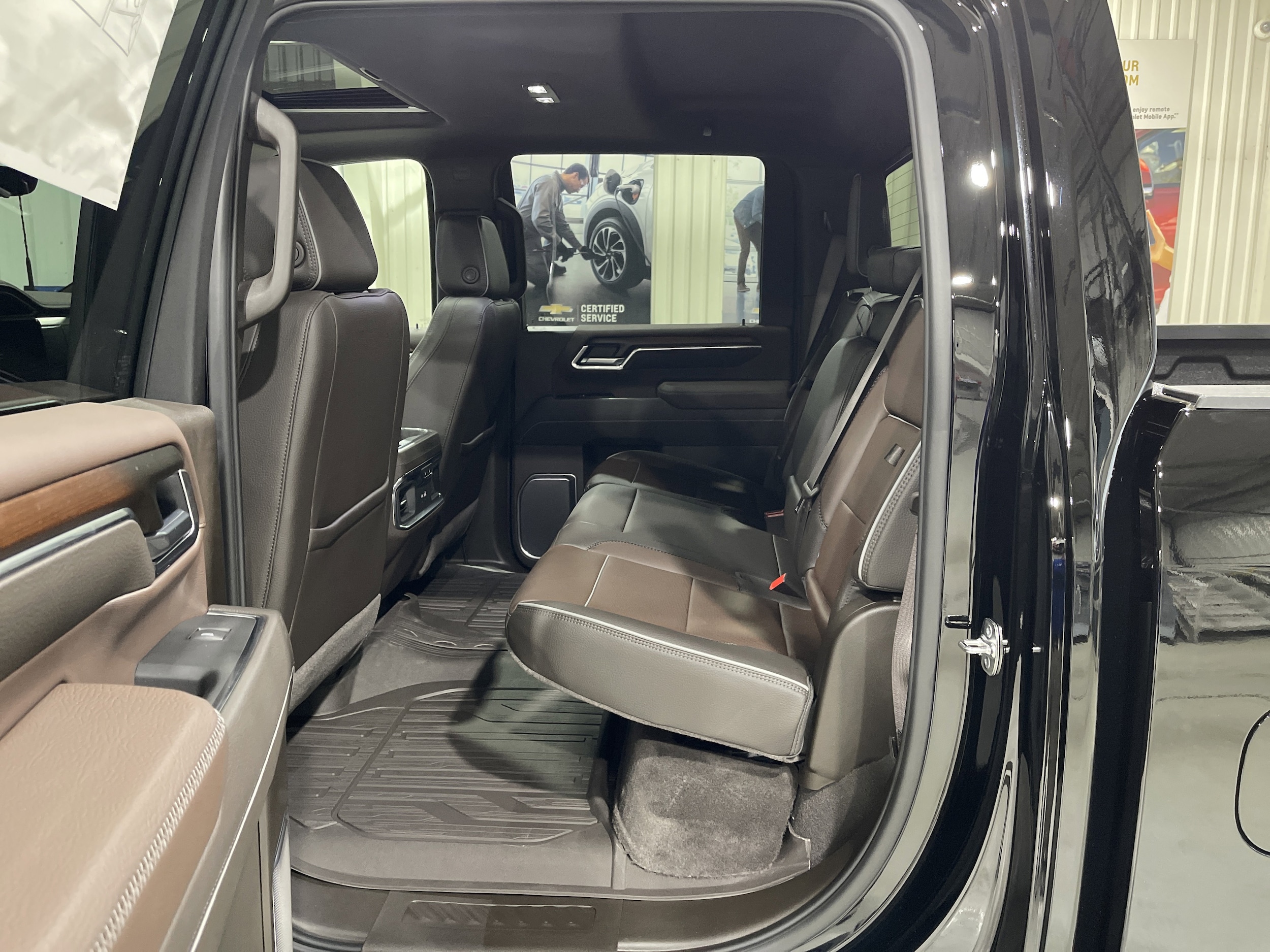 2026 GMC Sierra 3500HD Denali - Photo 12