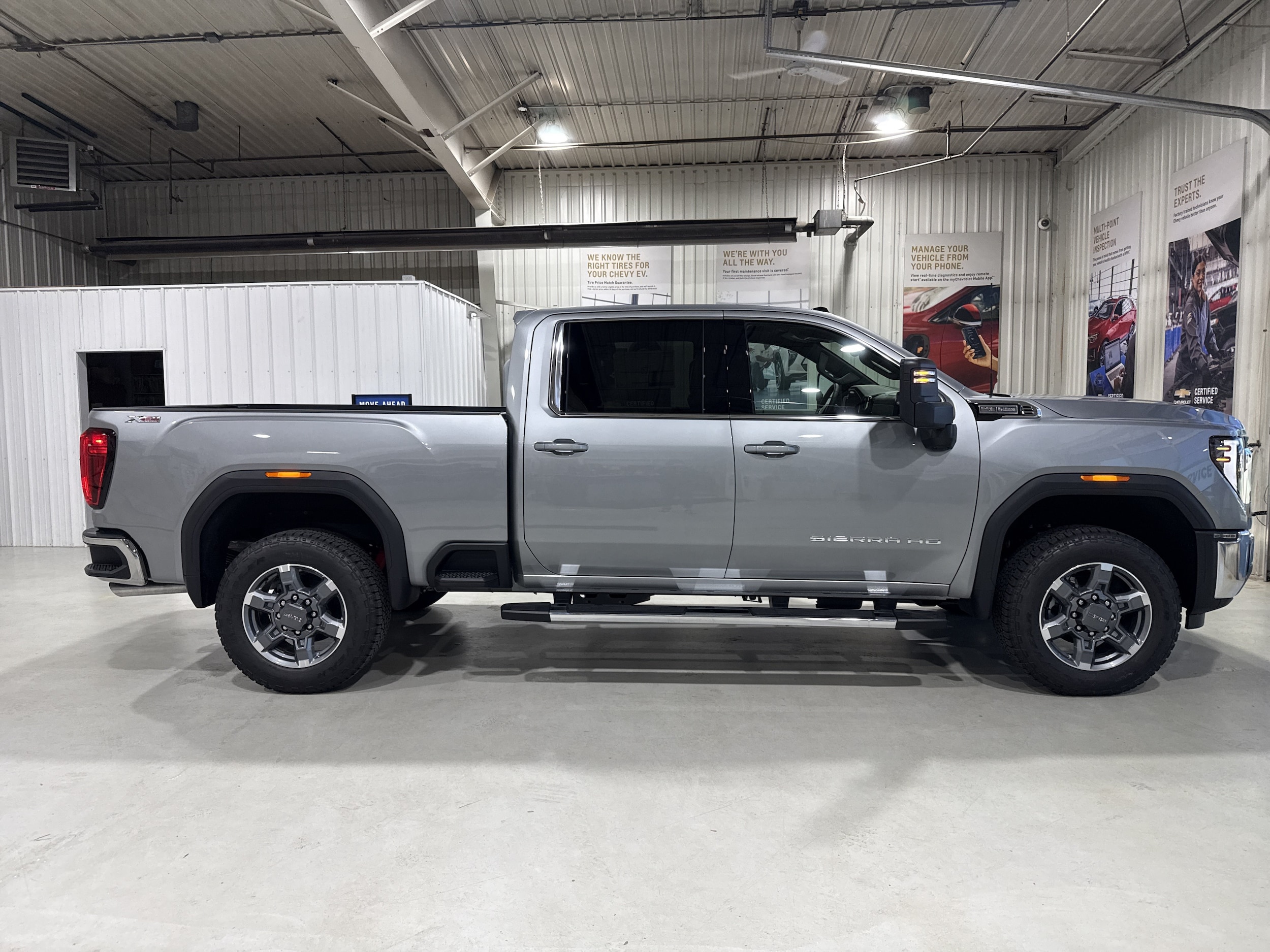 2026 GMC Sierra 2500HD SLE - Photo 9