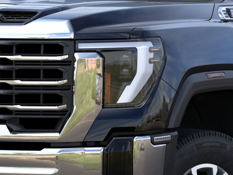 2026 GMC Sierra 3500HD SLE - Photo 10
