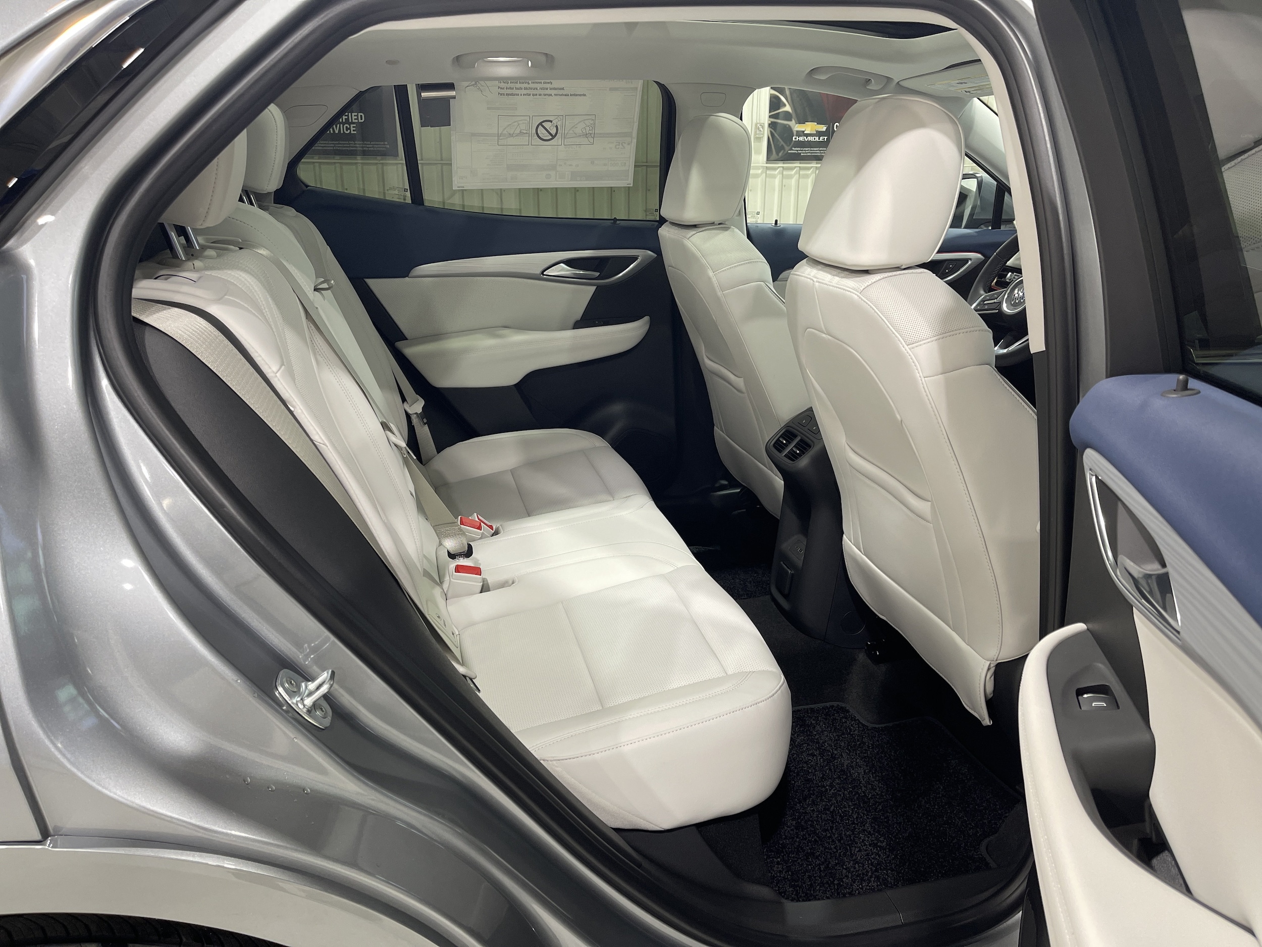 2026 Buick Envision Avenir - Photo 17