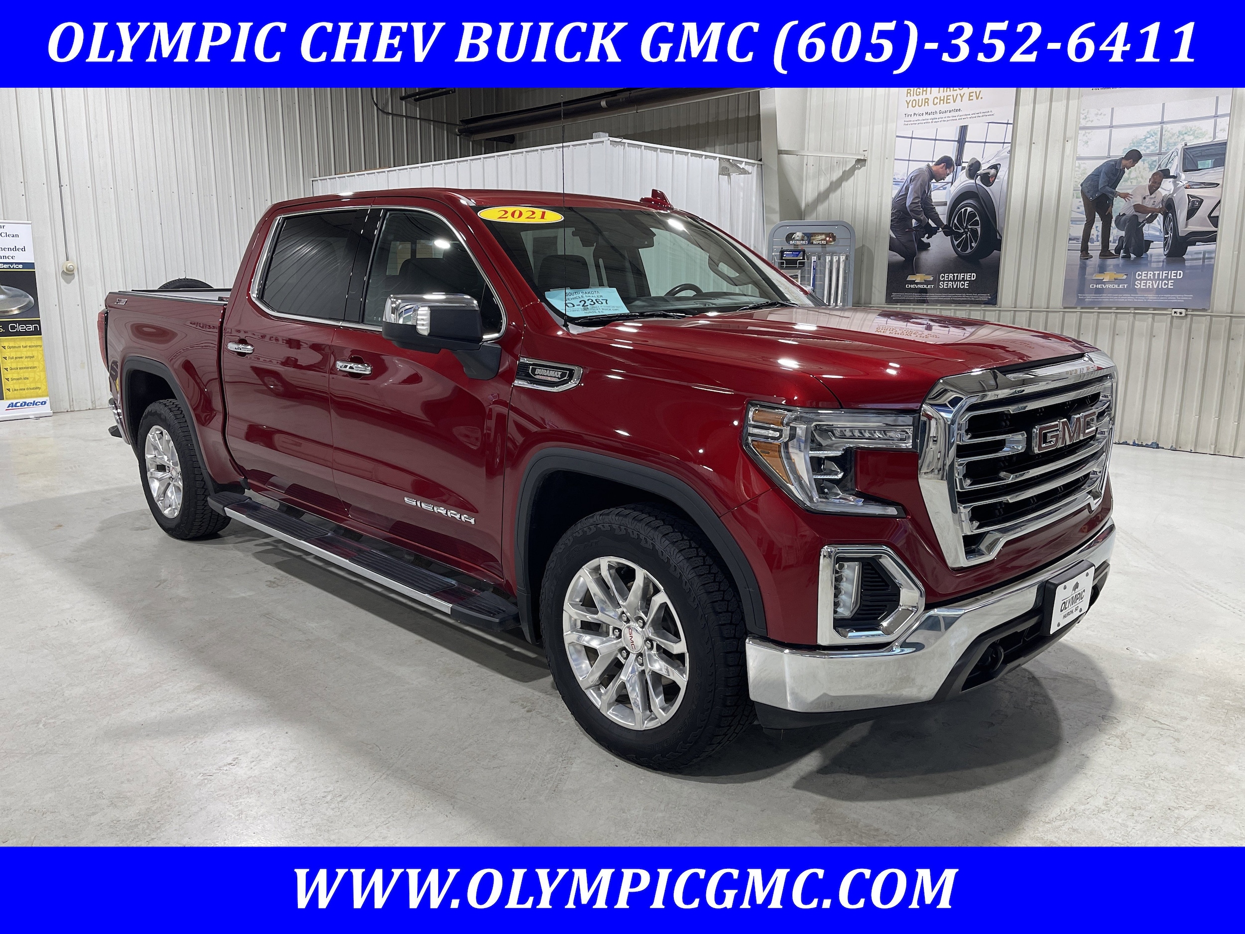 2021 GMC Sierra 4WD Crew Cab Short Box SLT's photo