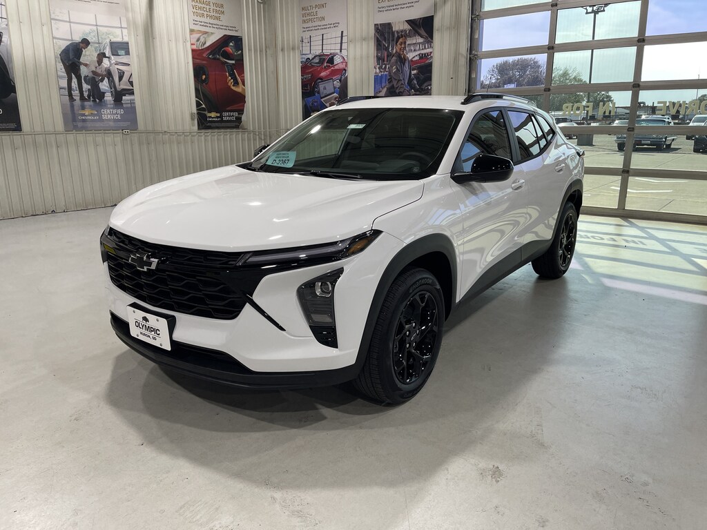 New 2026 Chevrolet Trax LT SUV