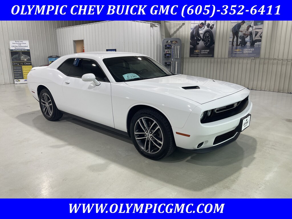 Used 2019 Dodge Challenger SXT