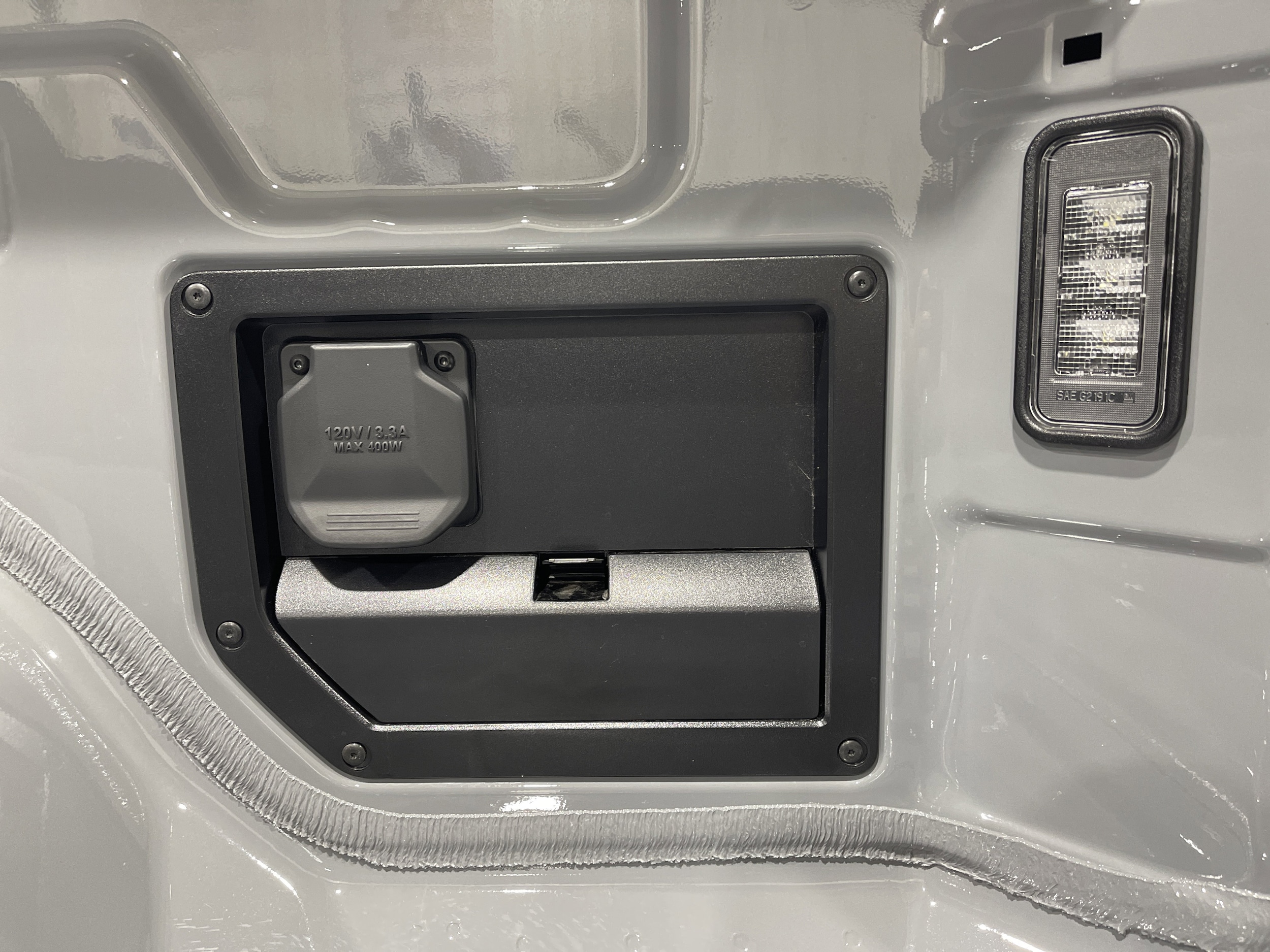 2026 GMC Sierra EV Elevation - Photo 15