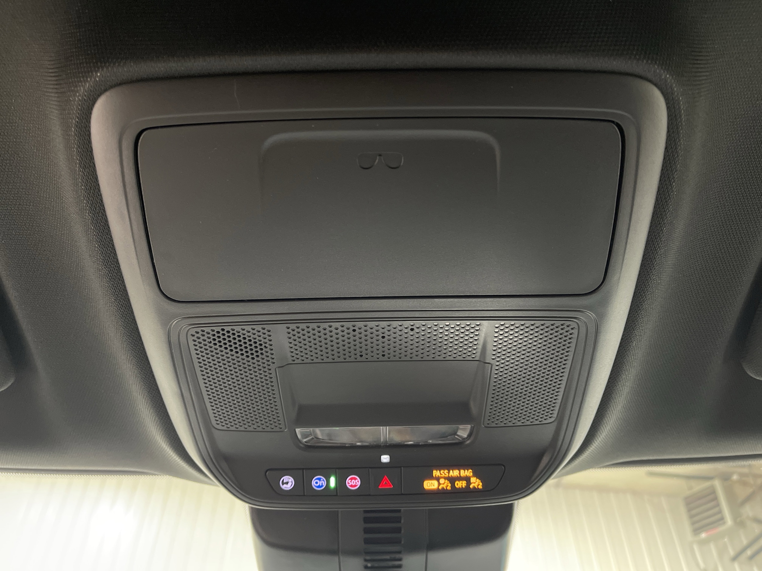 2026 GMC Acadia AT4 - Photo 21