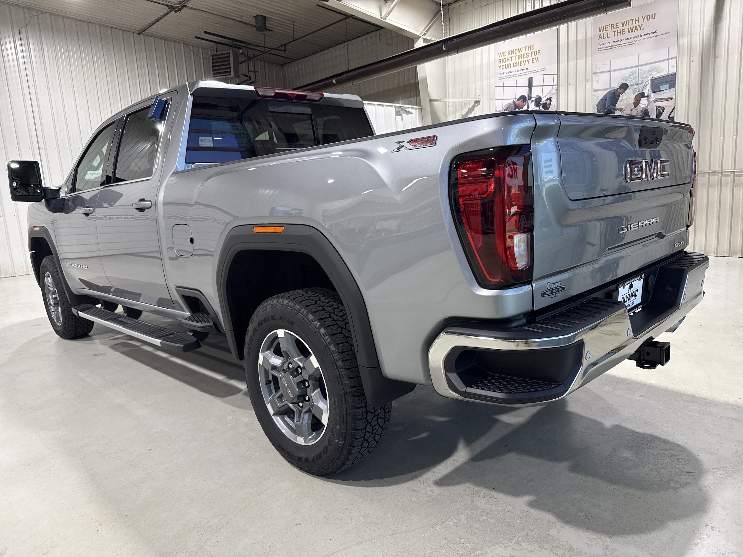 2026 GMC Sierra 2500HD SLE - Photo 6