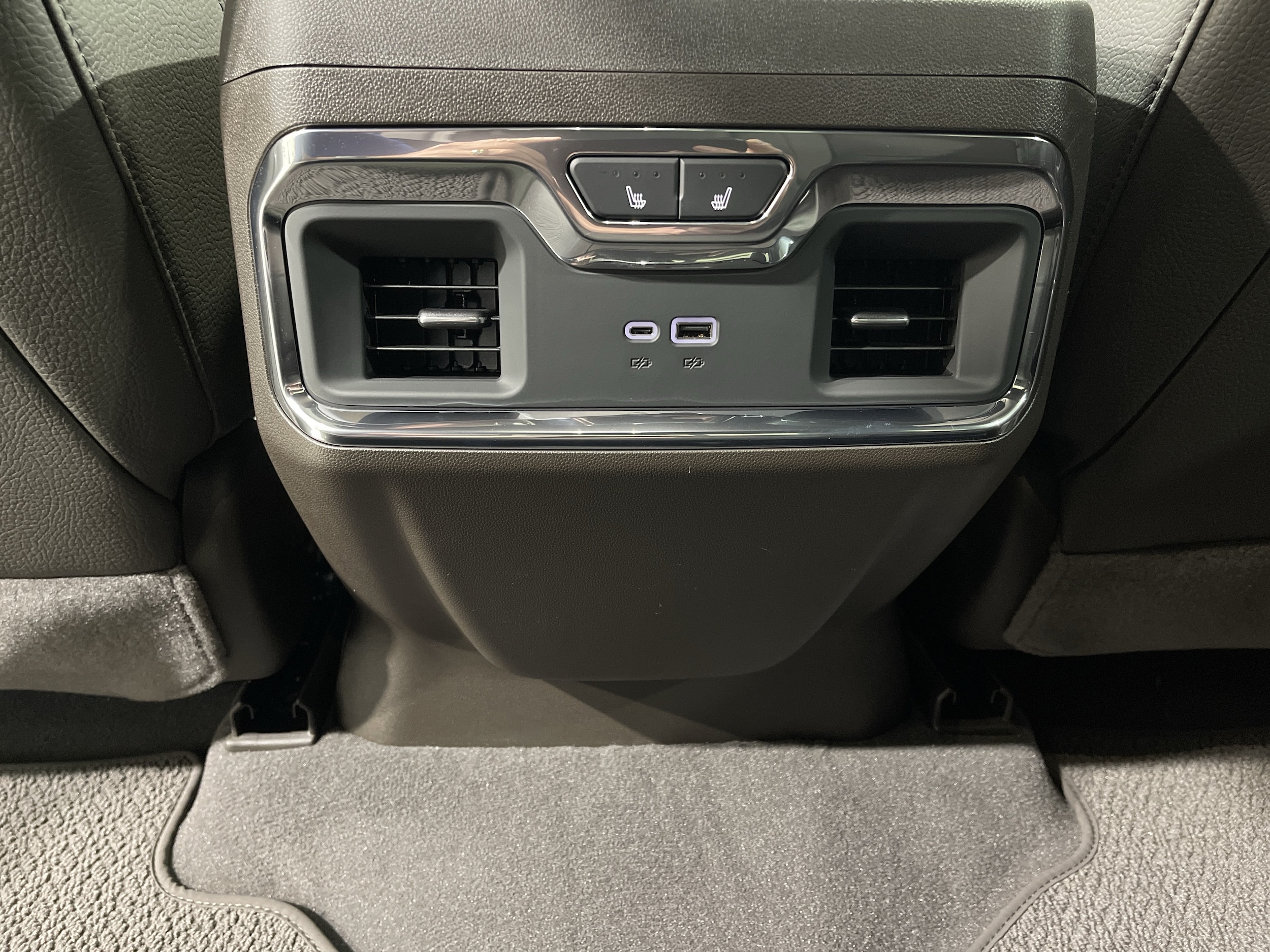2026 GMC Sierra 1500 Denali - Photo 15