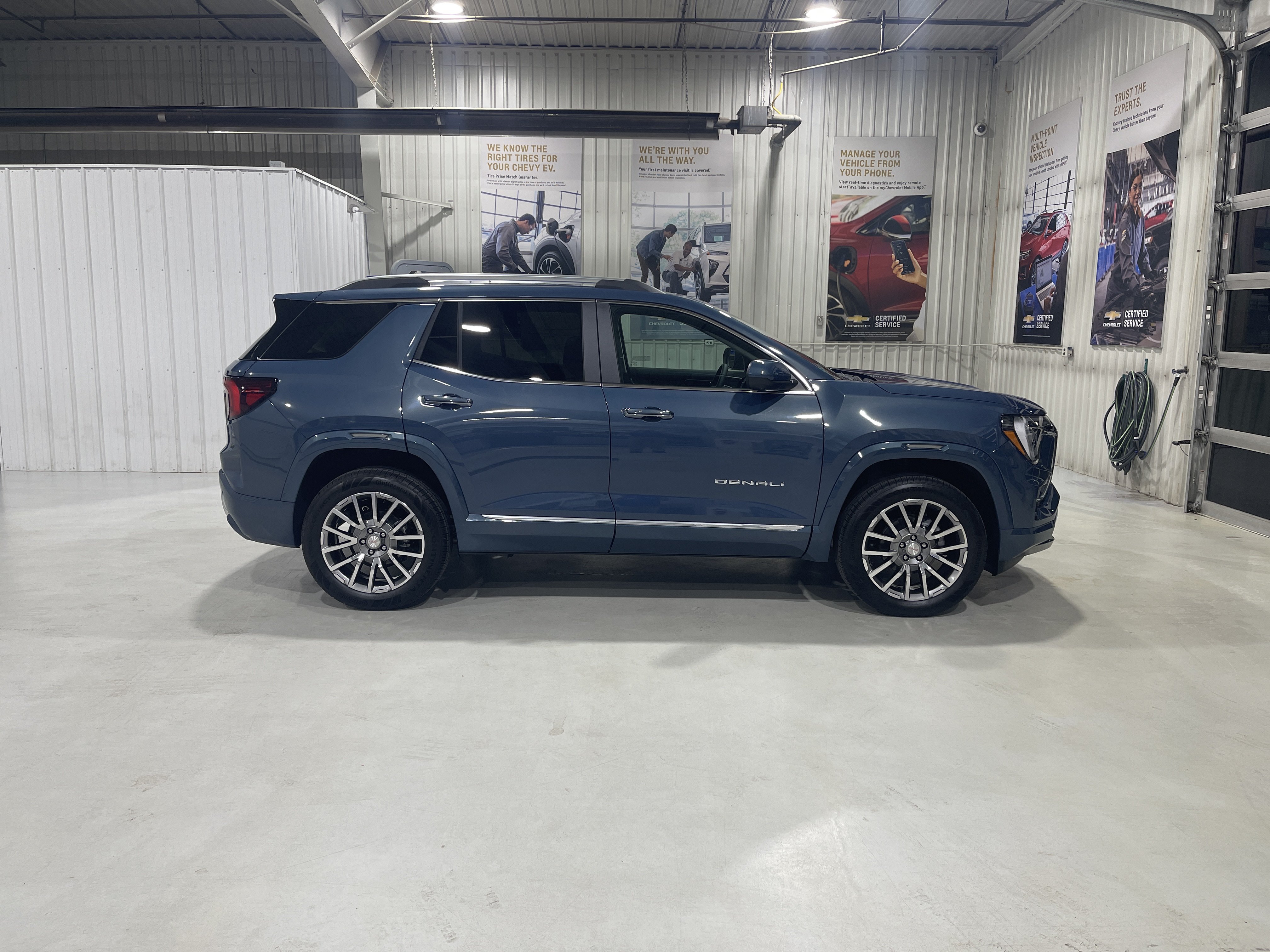 2027 GMC Terrain Denali - Photo 9