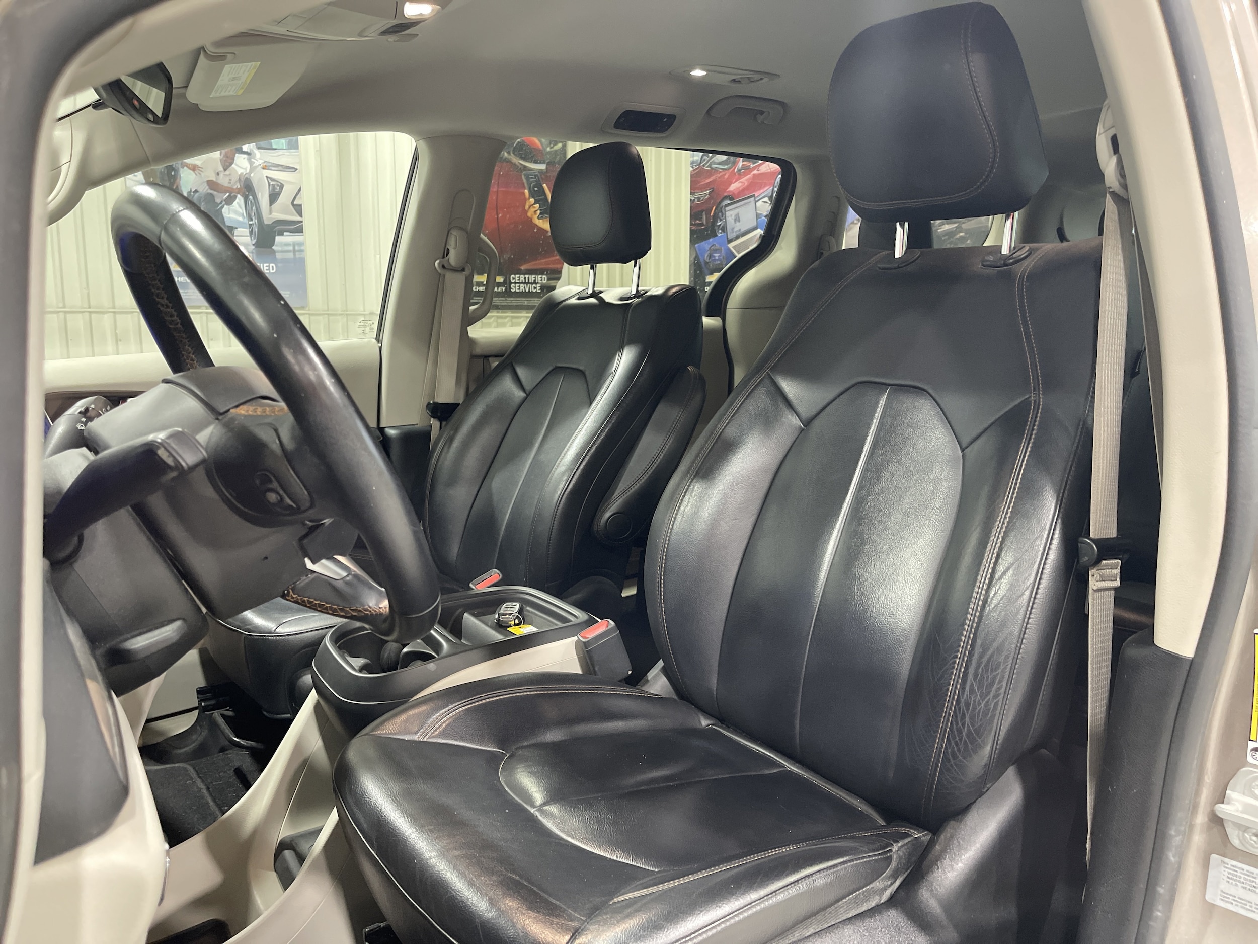 Used 2017 Chrysler Pacifica Touring-L with VIN 2C4RC1BG5HR536961 for sale in Huron, SD