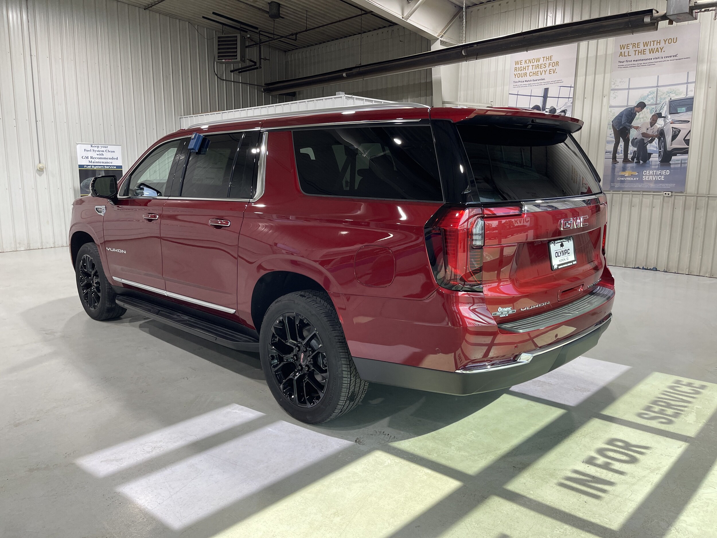 2026 GMC Yukon XL Elevation - Photo 6